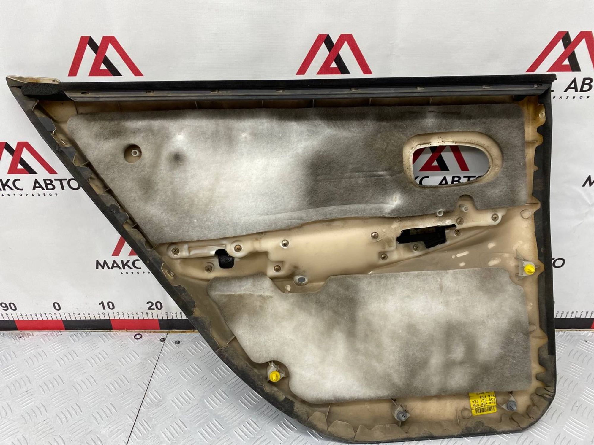 Б/У дверная карта (обшивка двери) задний правый, 560 рублей, Краснодар