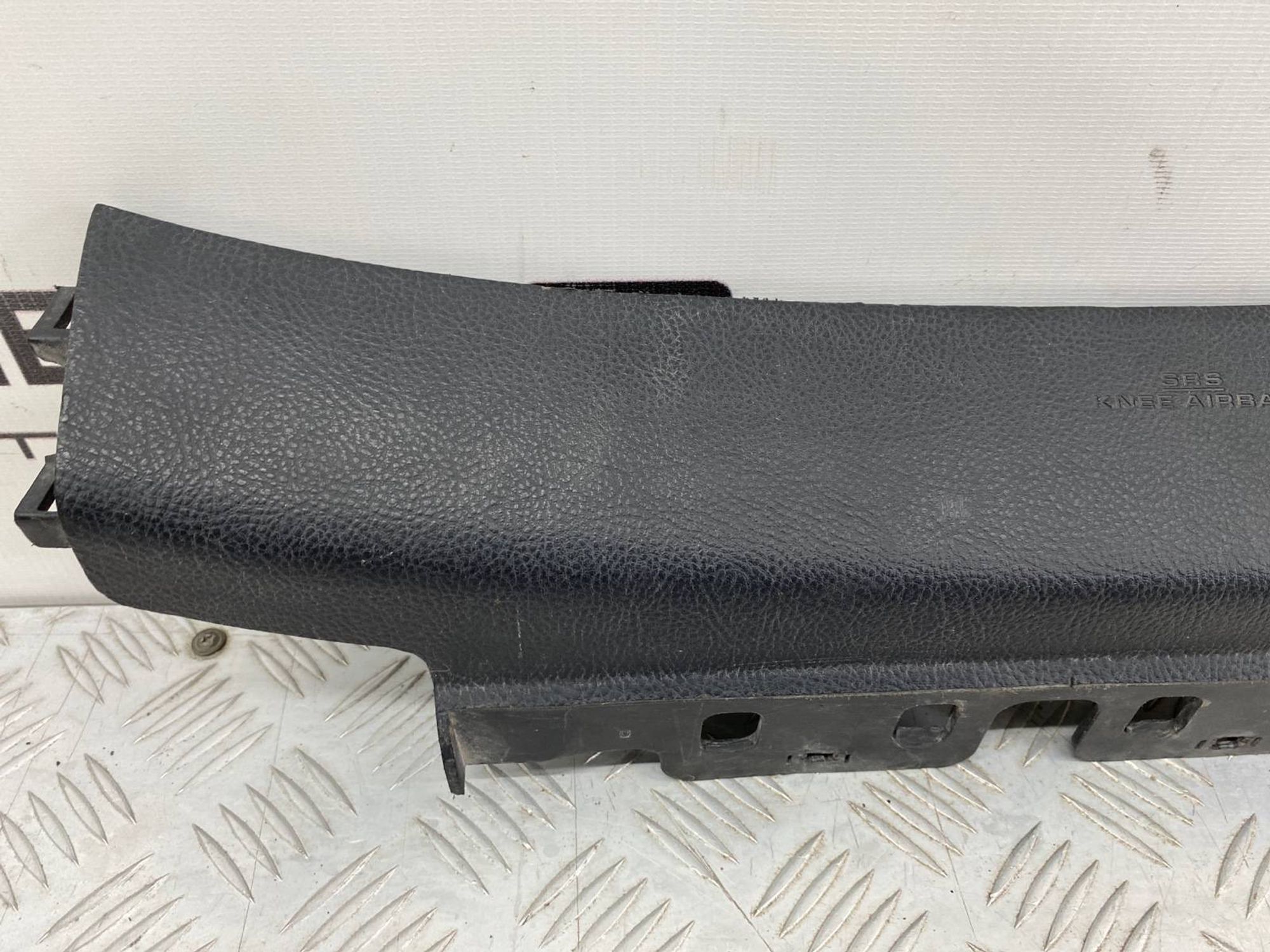 Б/У Накладка Подушки безопасности колен air bag, 960 рублей, Краснодар