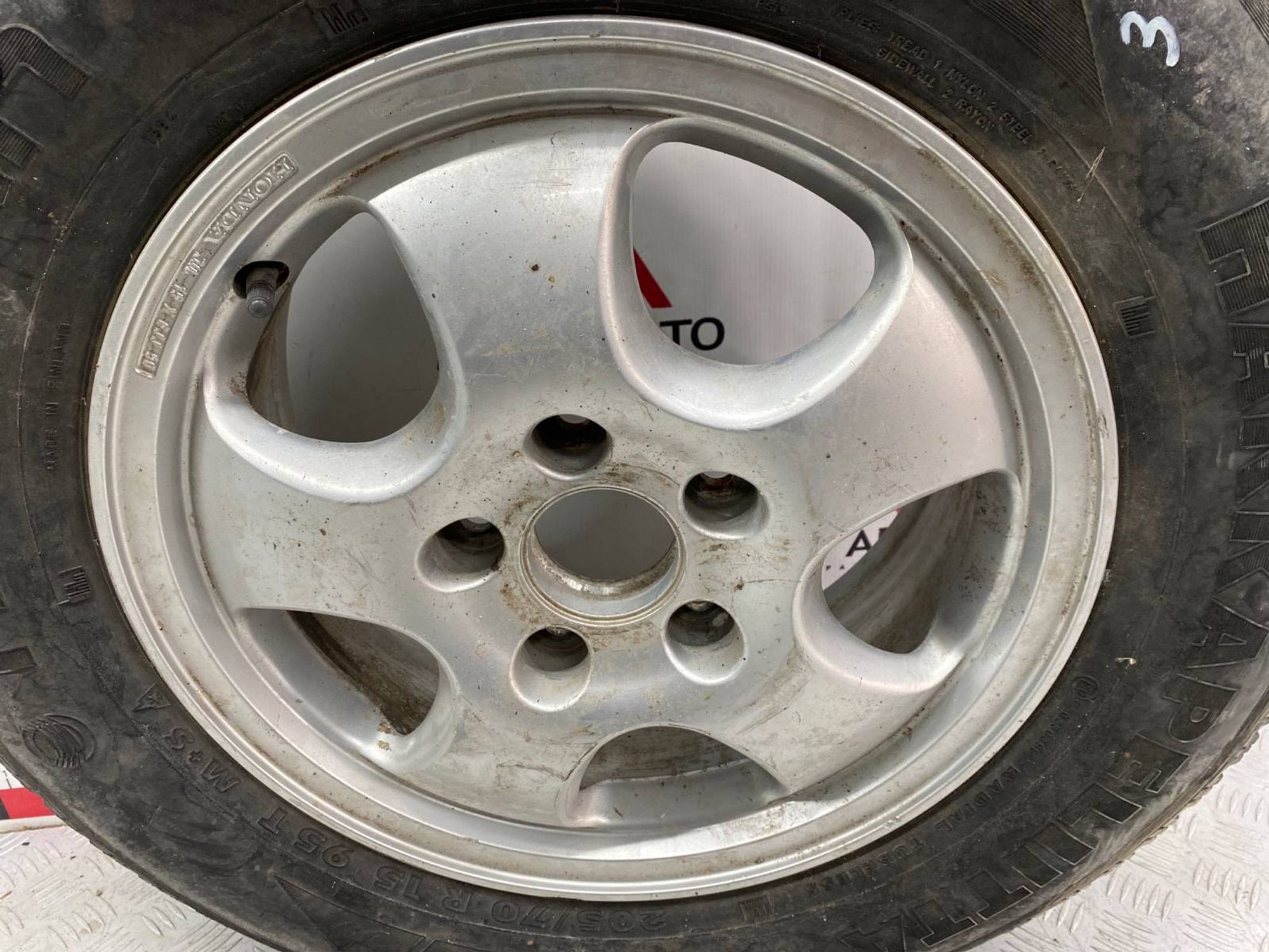 Колесо запасное 15 Nokian Hakkapellta 1 50ET 5x110 Литой Зимняя с шипами, 3990 рублей, Краснодар