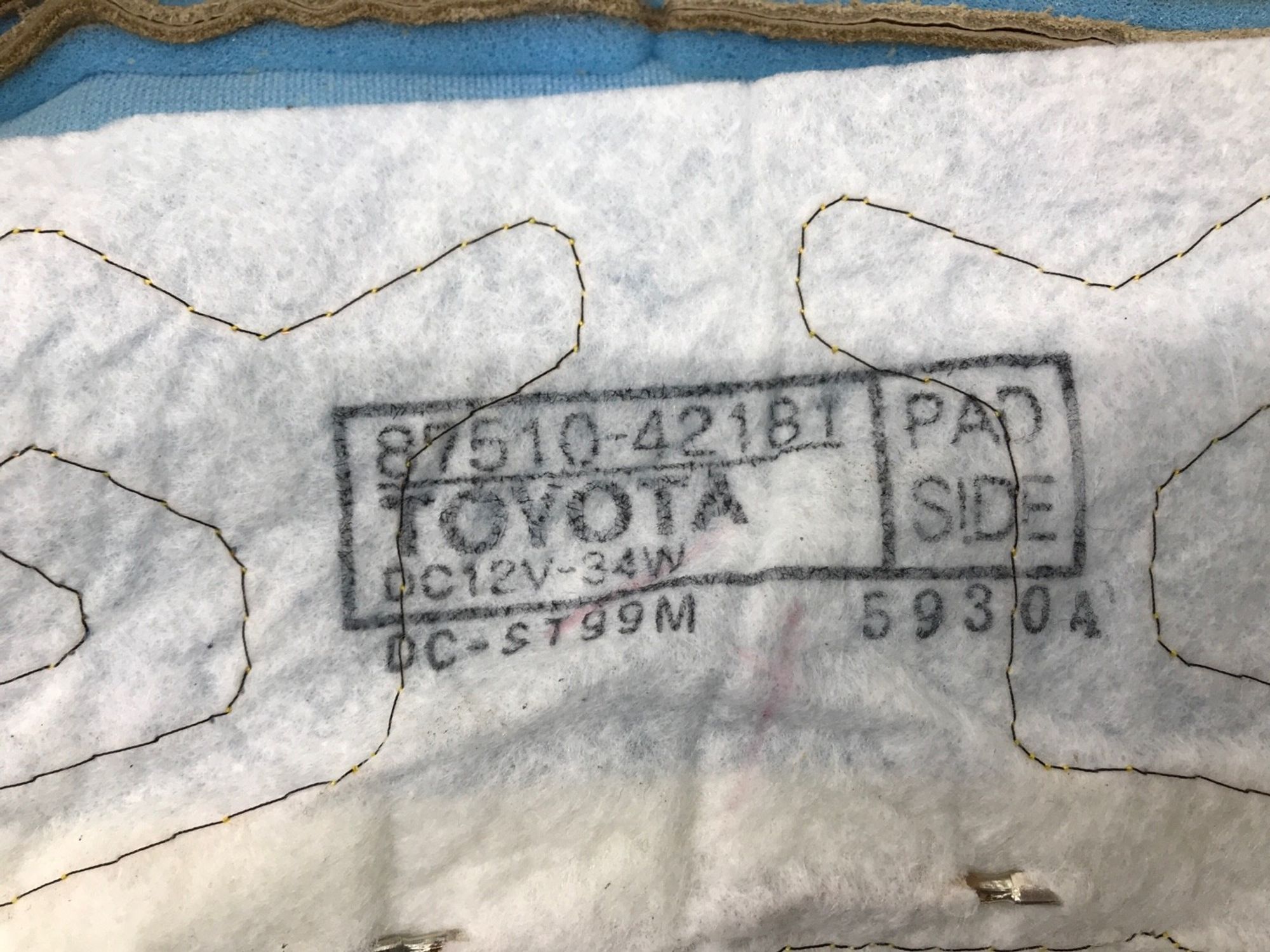 Б/У обивка сидений передний правый Toyota Rav4, 4000 рублей, Краснодар