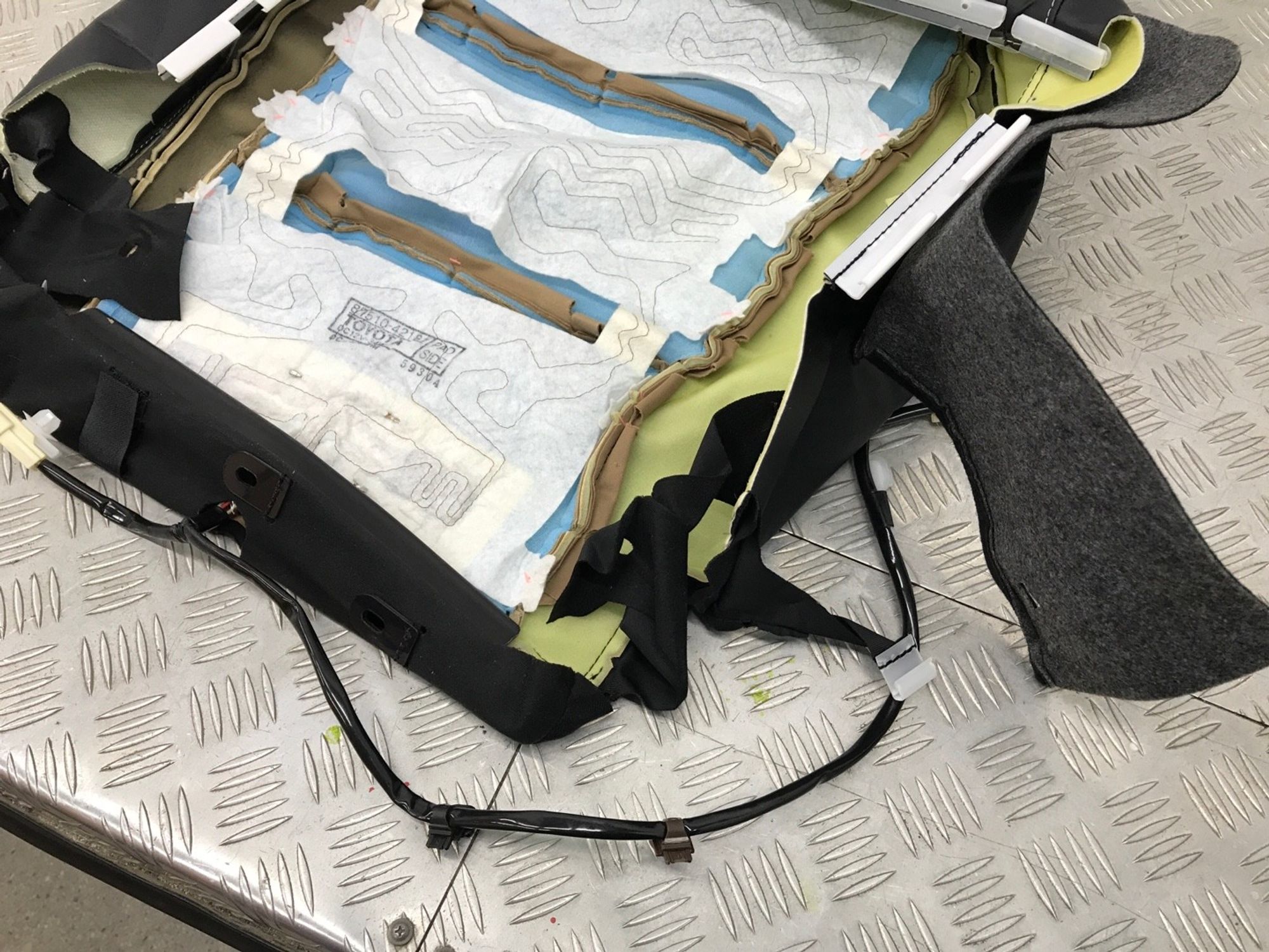 Б/У обивка сидений передний правый Toyota Rav4, 4000 рублей, Краснодар