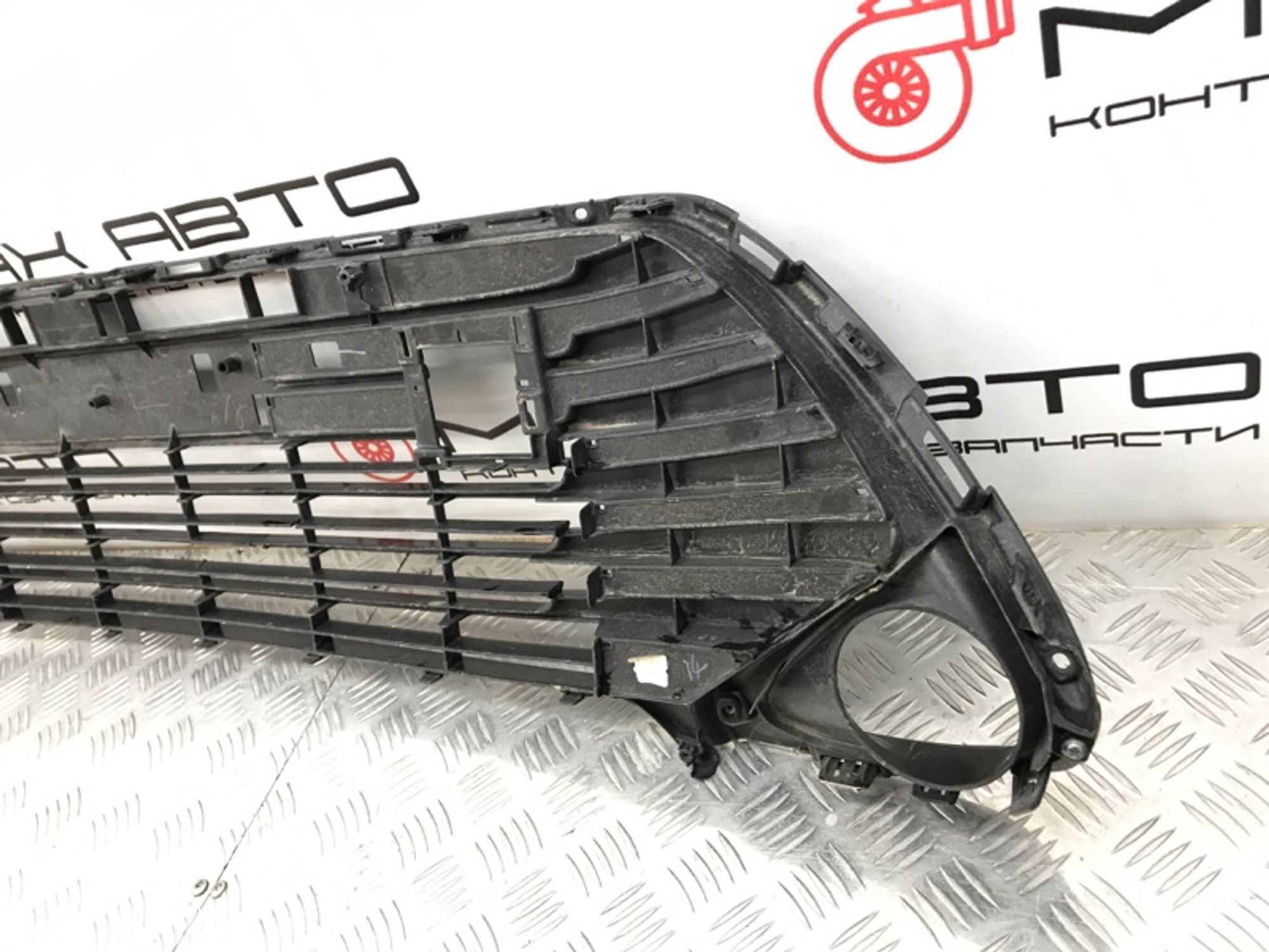 Б/У решетка радиатора передний Toyota Camry ASV50, 3530 рублей, Краснодар