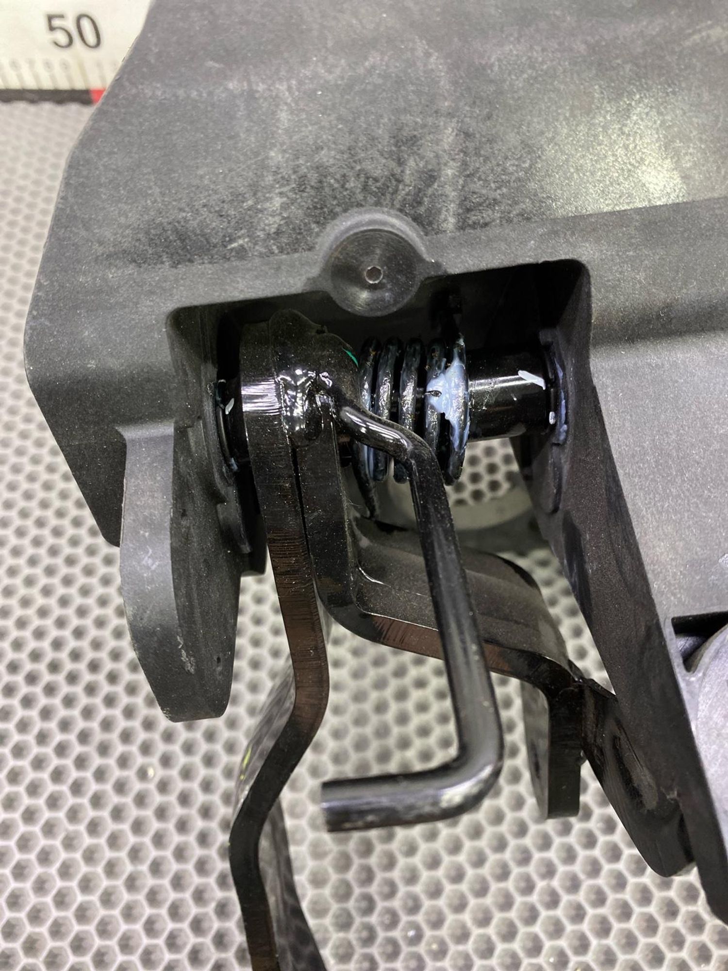 Б/У педаль тормоза Chery Arrizo 8 M1E 2023, 2990 рублей, Краснодар