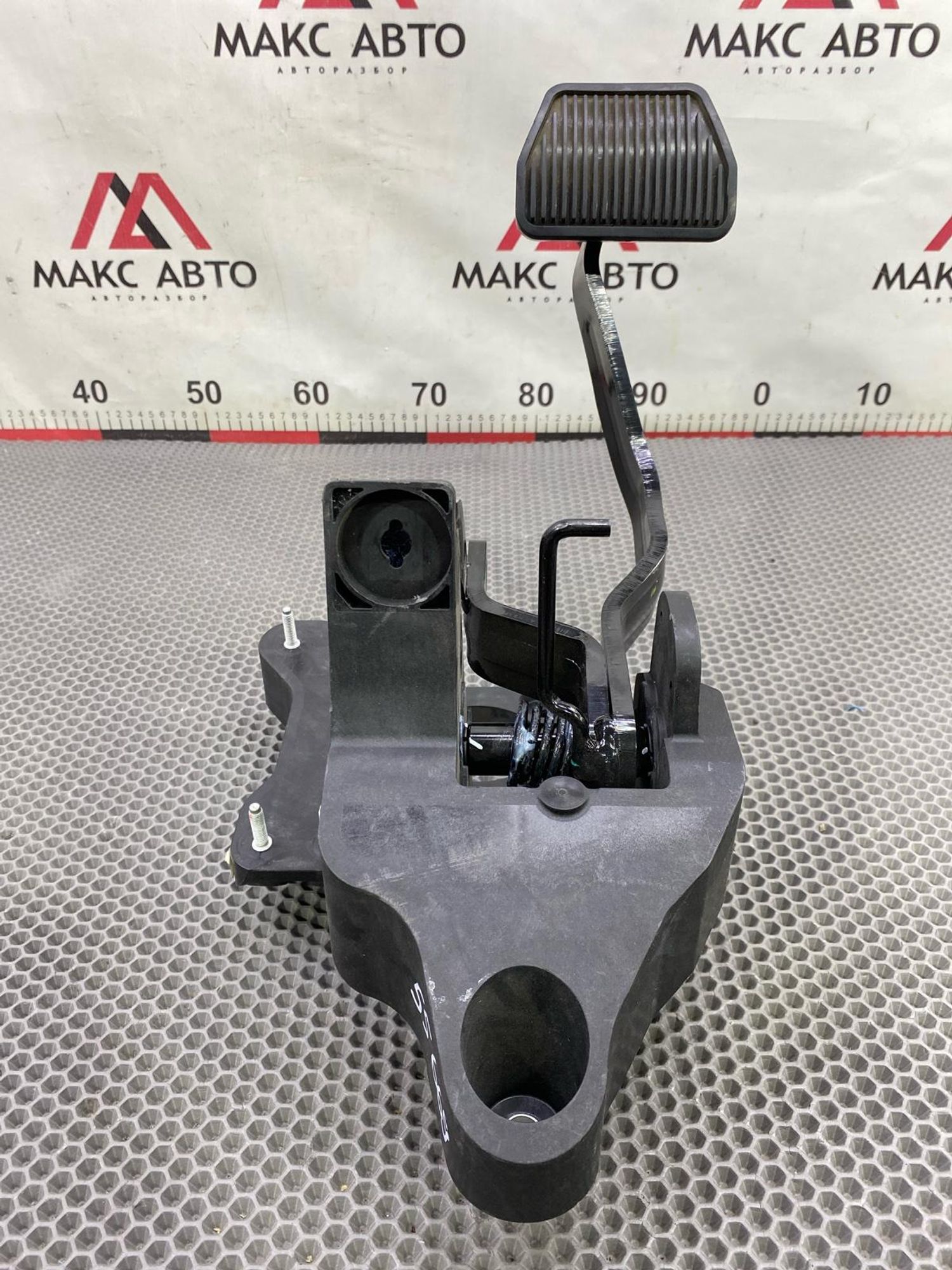 Б/У педаль тормоза Chery Arrizo 8 M1E 2023, 2990 рублей, Краснодар