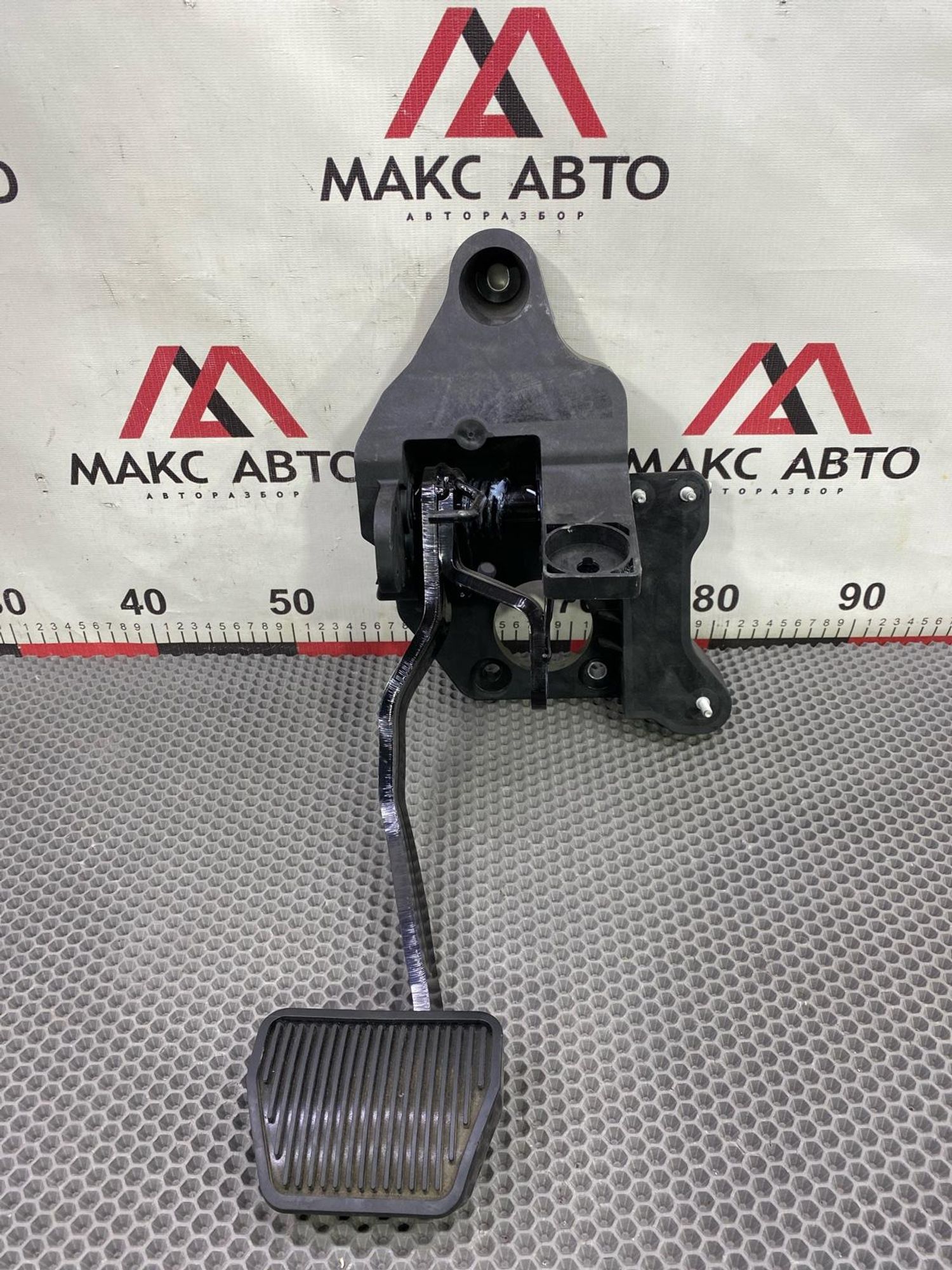 Б/У педаль тормоза Chery Arrizo 8 M1E 2023, 2990 рублей, Краснодар