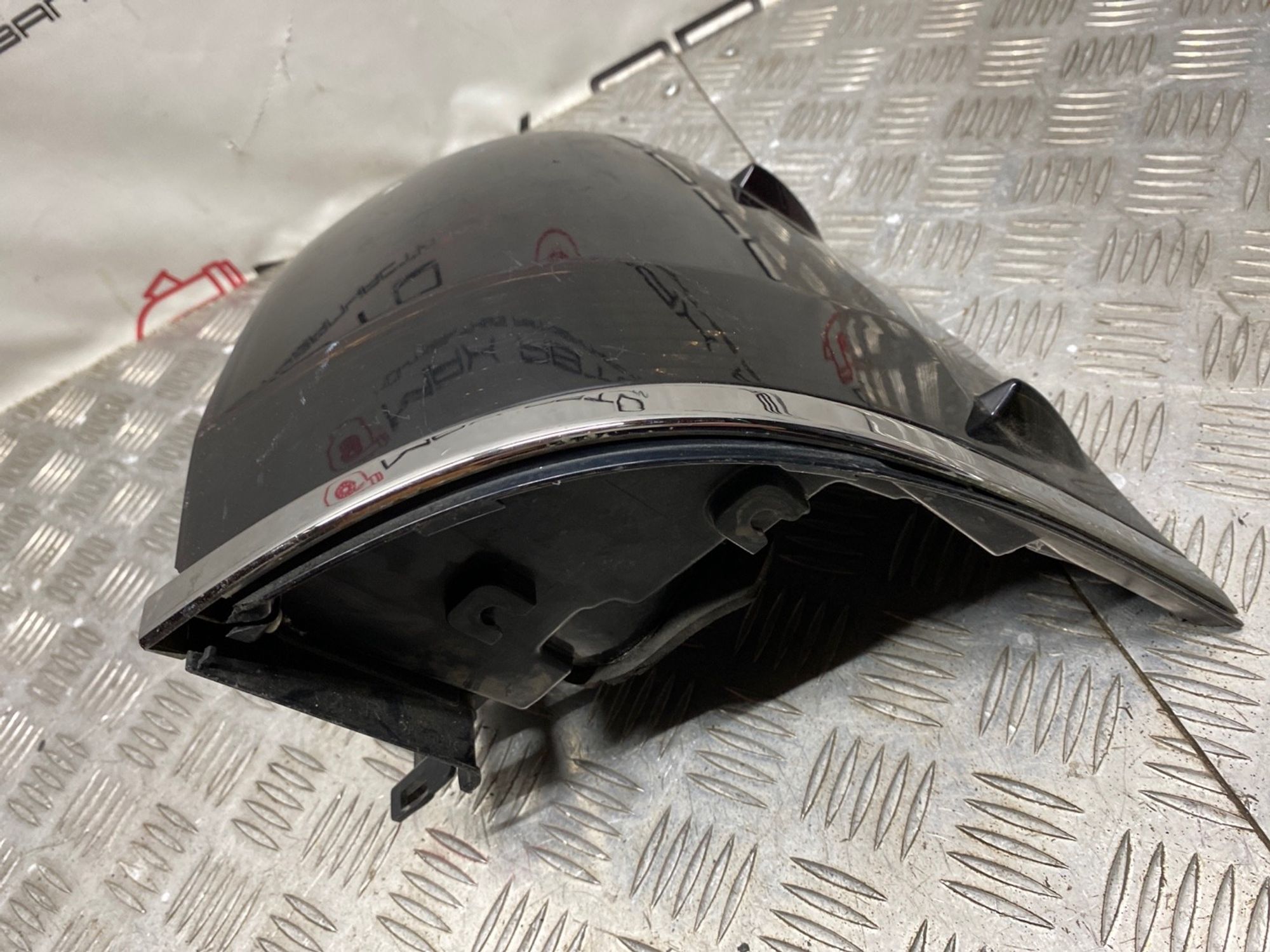 Б/У фонарь задний правый тонированный Toyota Land Cruiser 200 GRJ200 2008, 5990 рублей, Краснодар