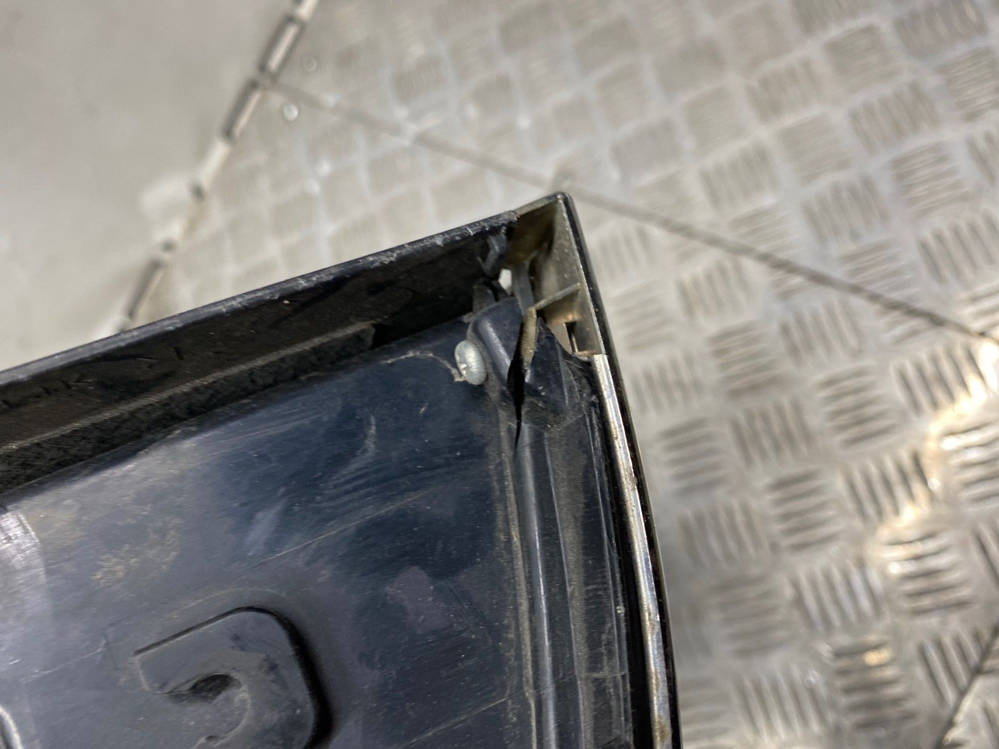 Б/У фонарь задний правый тонированный Toyota Land Cruiser 200 GRJ200 2008, 5990 рублей, Краснодар