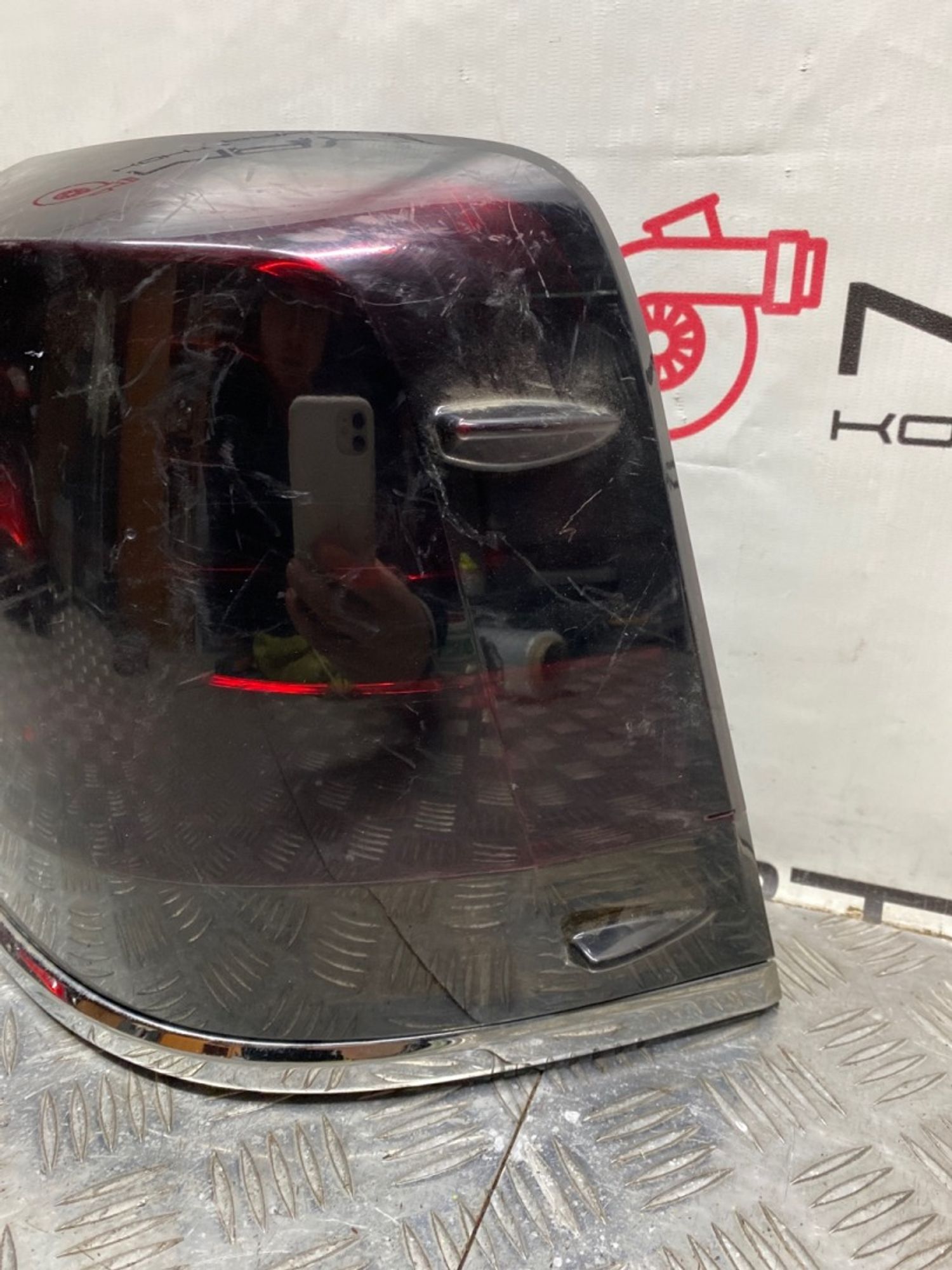 Б/У фонарь задний правый тонированный Toyota Land Cruiser 200 GRJ200 2008, 5990 рублей, Краснодар