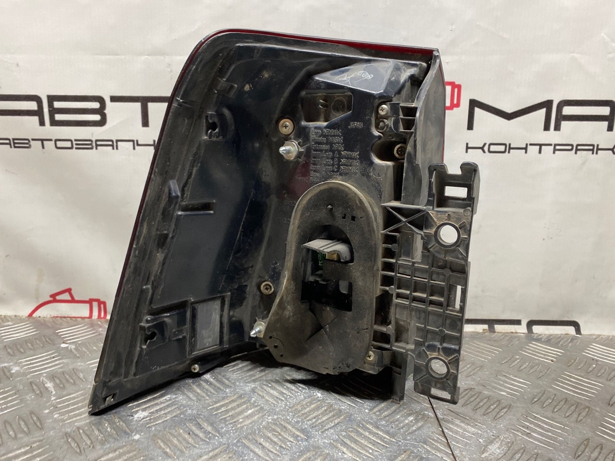 Б/У фонарь задний правый тонированный Toyota Land Cruiser 200 GRJ200 2008, 5990 рублей, Краснодар