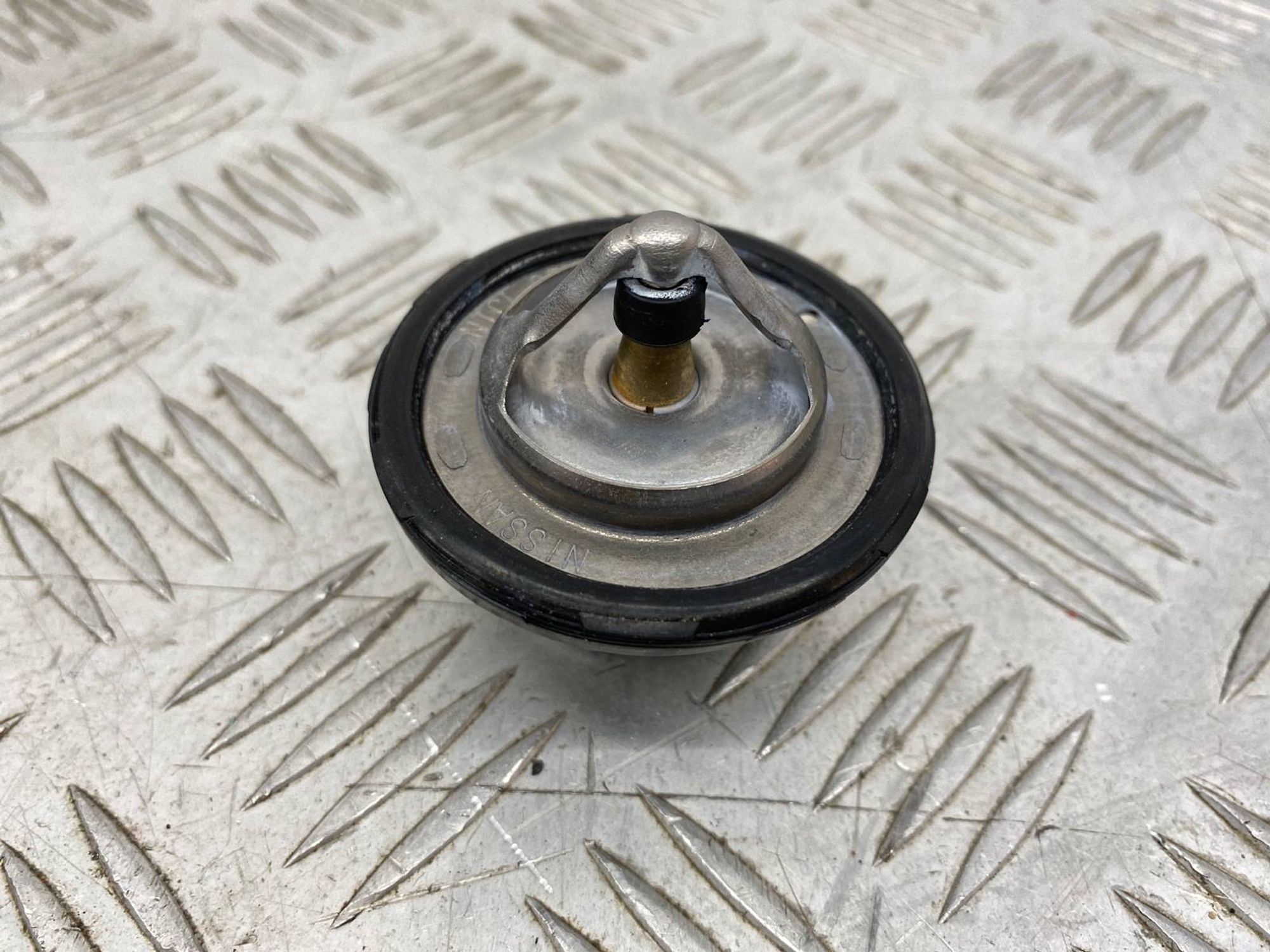 Б/У термостат Nissan Sylphy TB17 MRA8DE 2012, 400 рублей, Краснодар