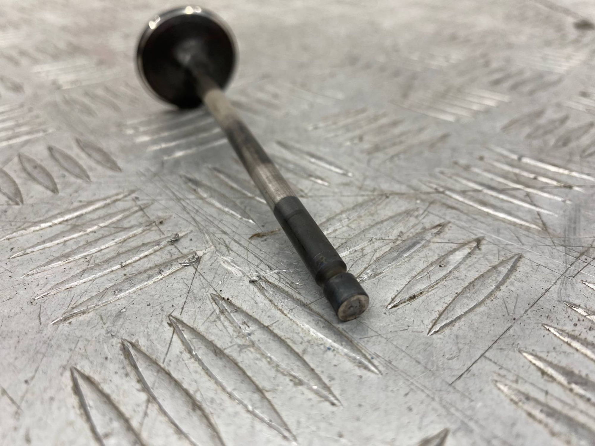 Б/У Клапан впускной 4G63 Mitsubishi Airtrek/Outlander, 480 рублей, Краснодар