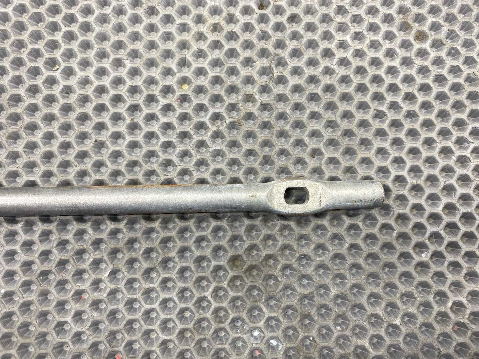 Б/у 21 мм ключ баллонный, 590 рублей, Краснодар