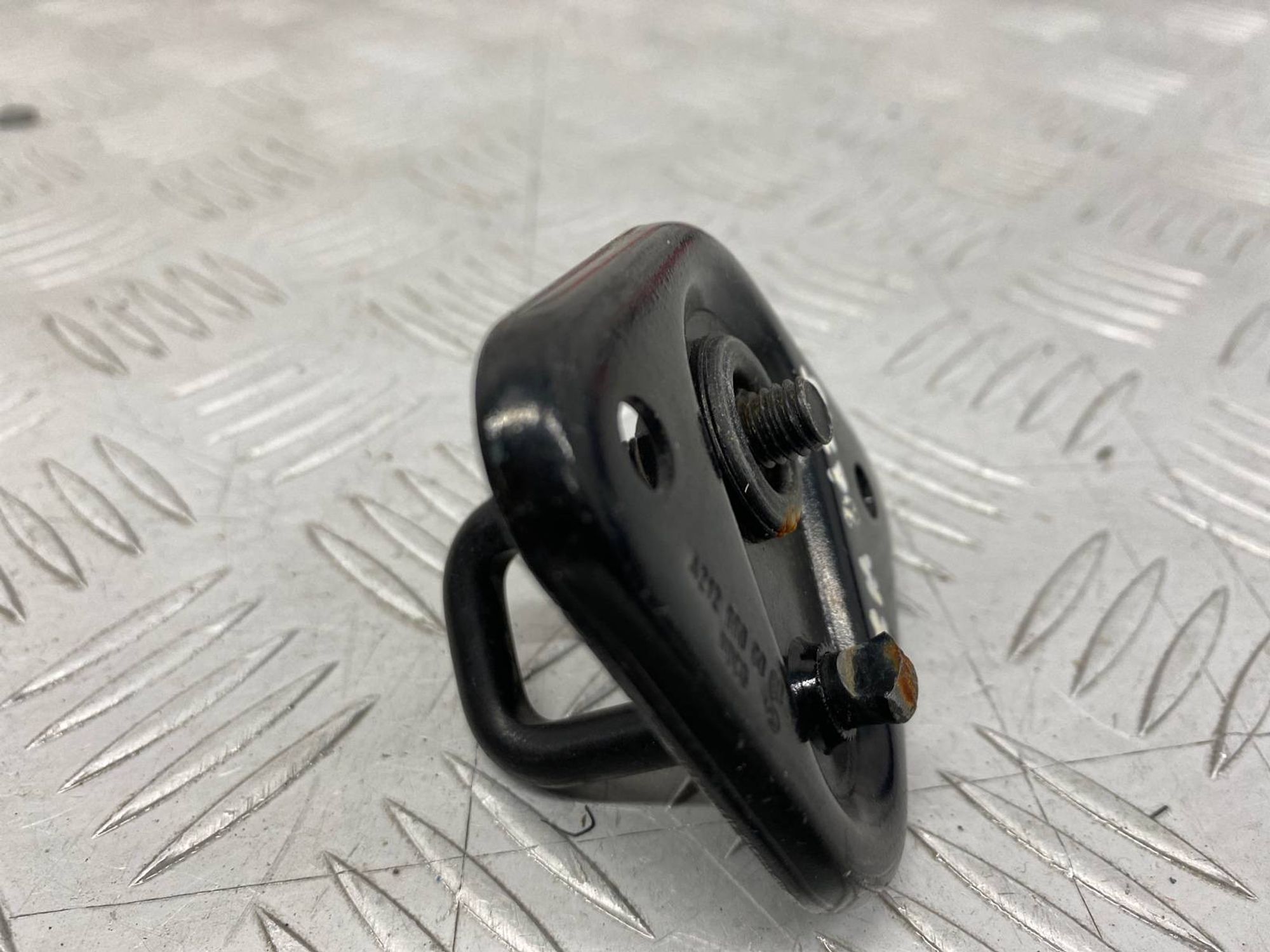 Б/У петля капота Mercedes Benz M-Class W166, 640 рублей, Краснодар