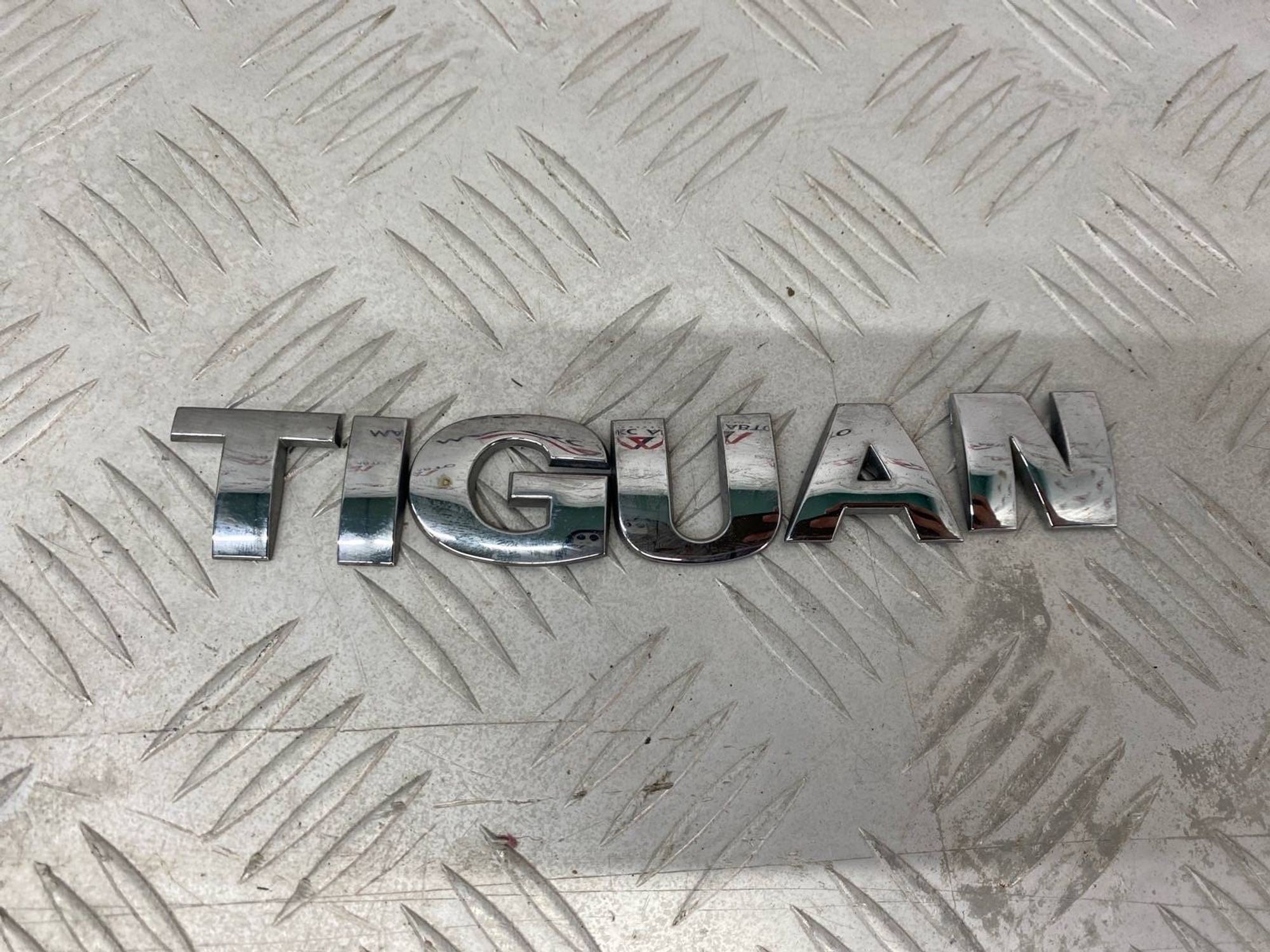 Б/У эмблема ( шильдик, значок ) задний Volkswagen, 800 рублей, Краснодар