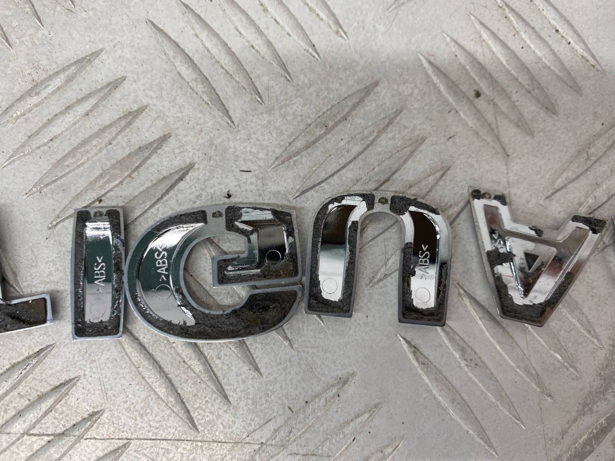 Б/У эмблема ( шильдик, значок ) задний Volkswagen, 800 рублей, Краснодар