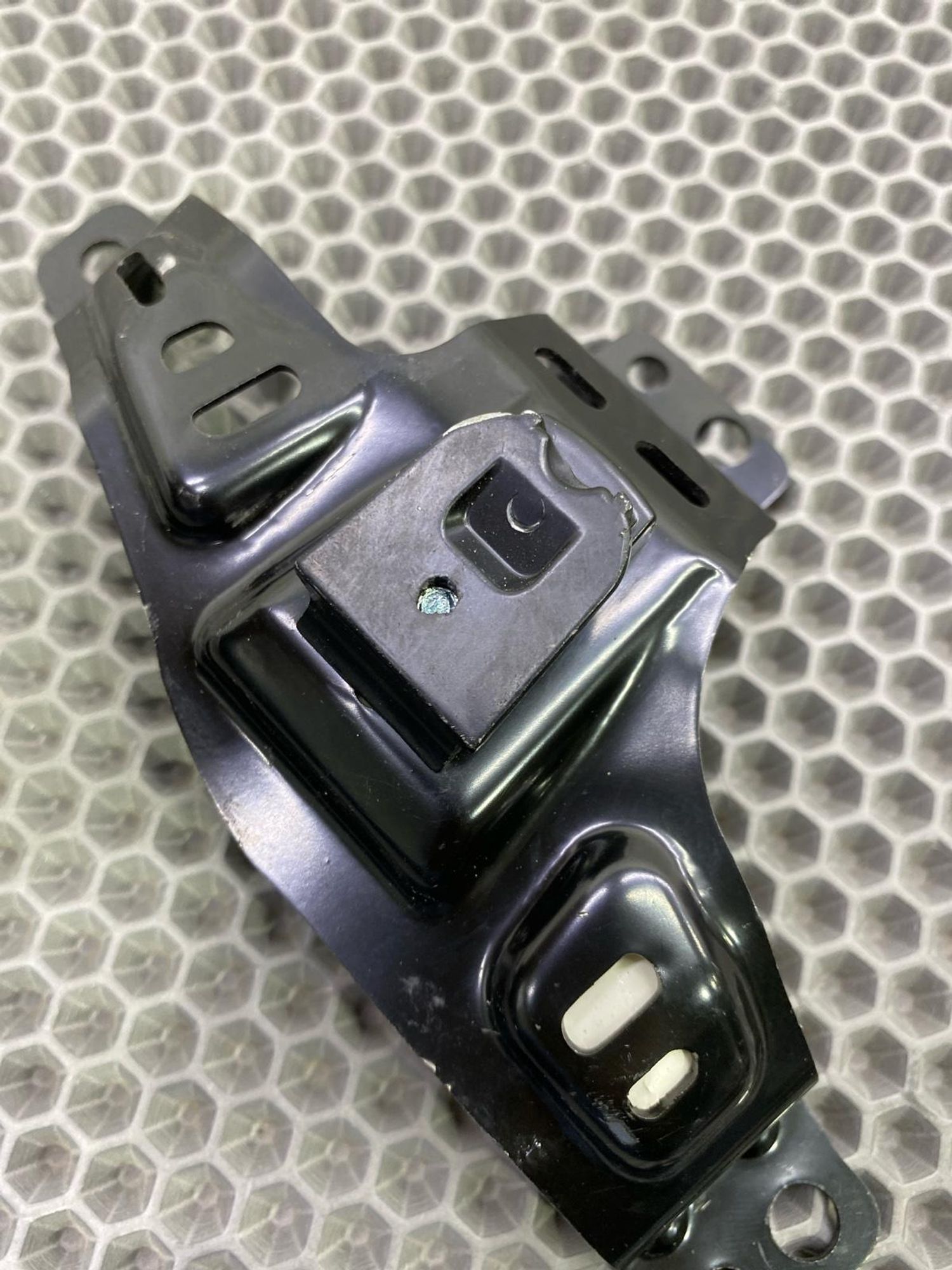 Б/У Крепление заднего зеркала Chery Arrizo 8 M1E, 499 рублей, Краснодар