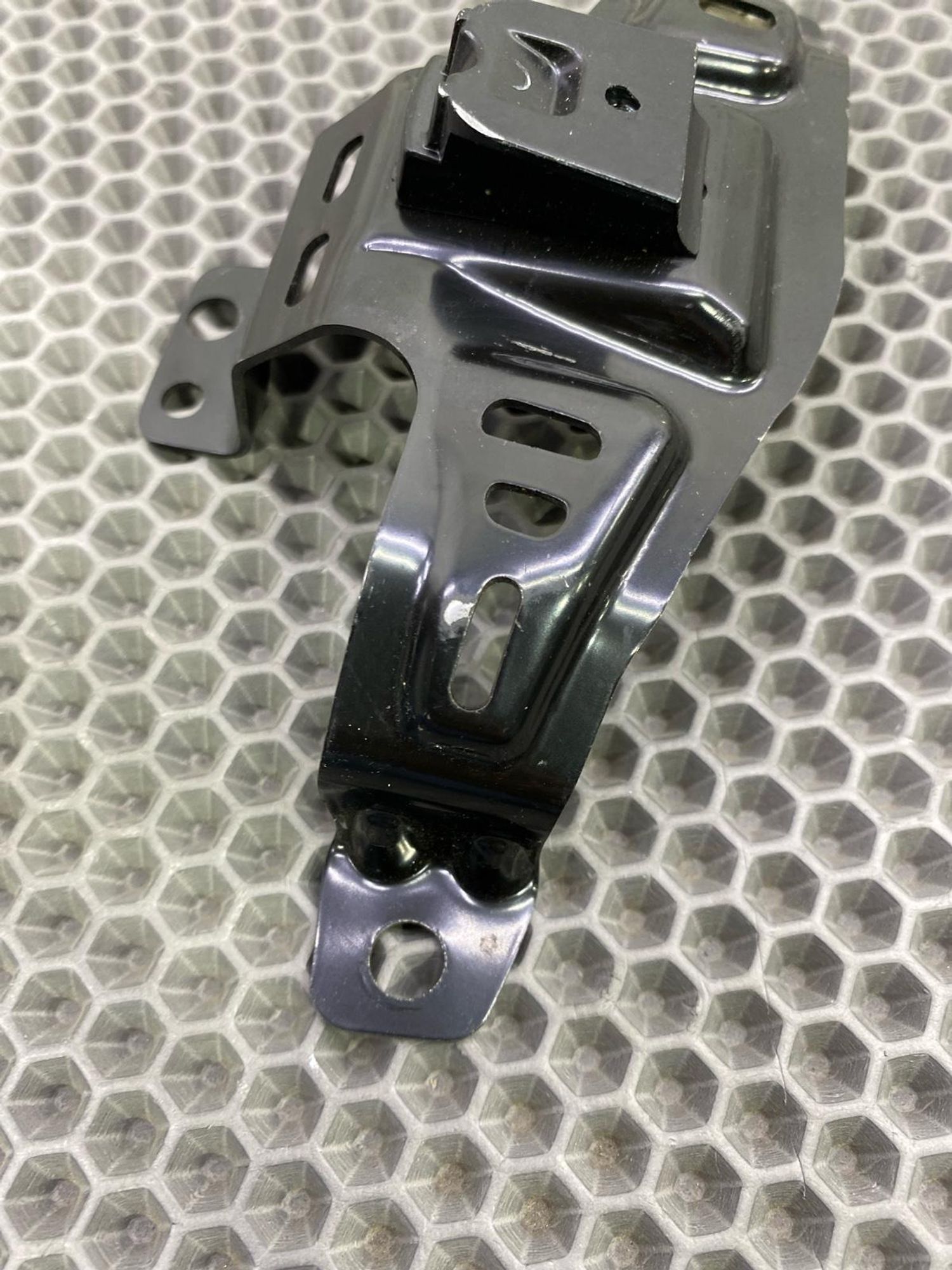 Б/У Крепление заднего зеркала Chery Arrizo 8 M1E, 499 рублей, Краснодар