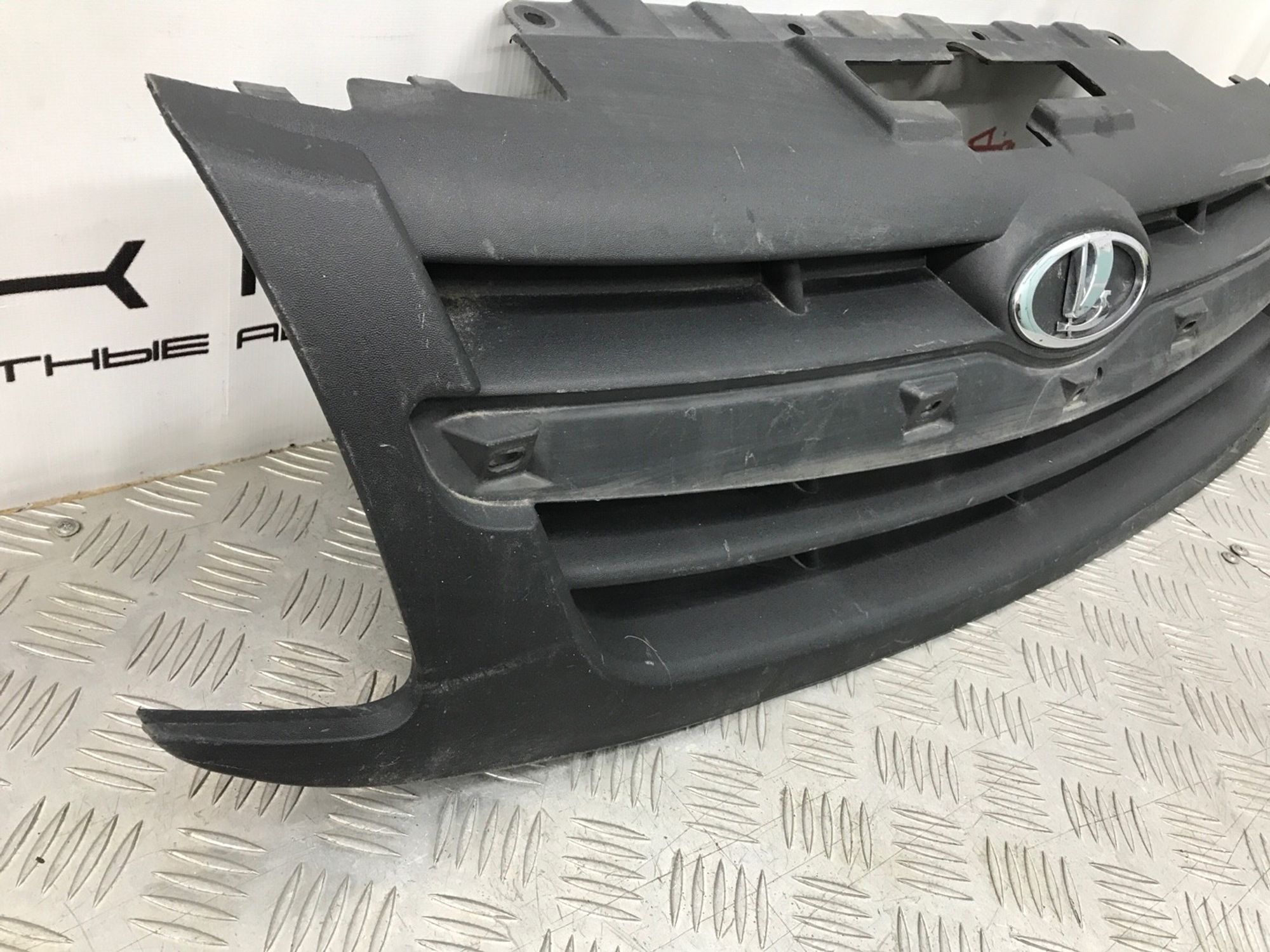 Б/У решетка радиатора передний Lada Granta 2190, 440 рублей, Краснодар