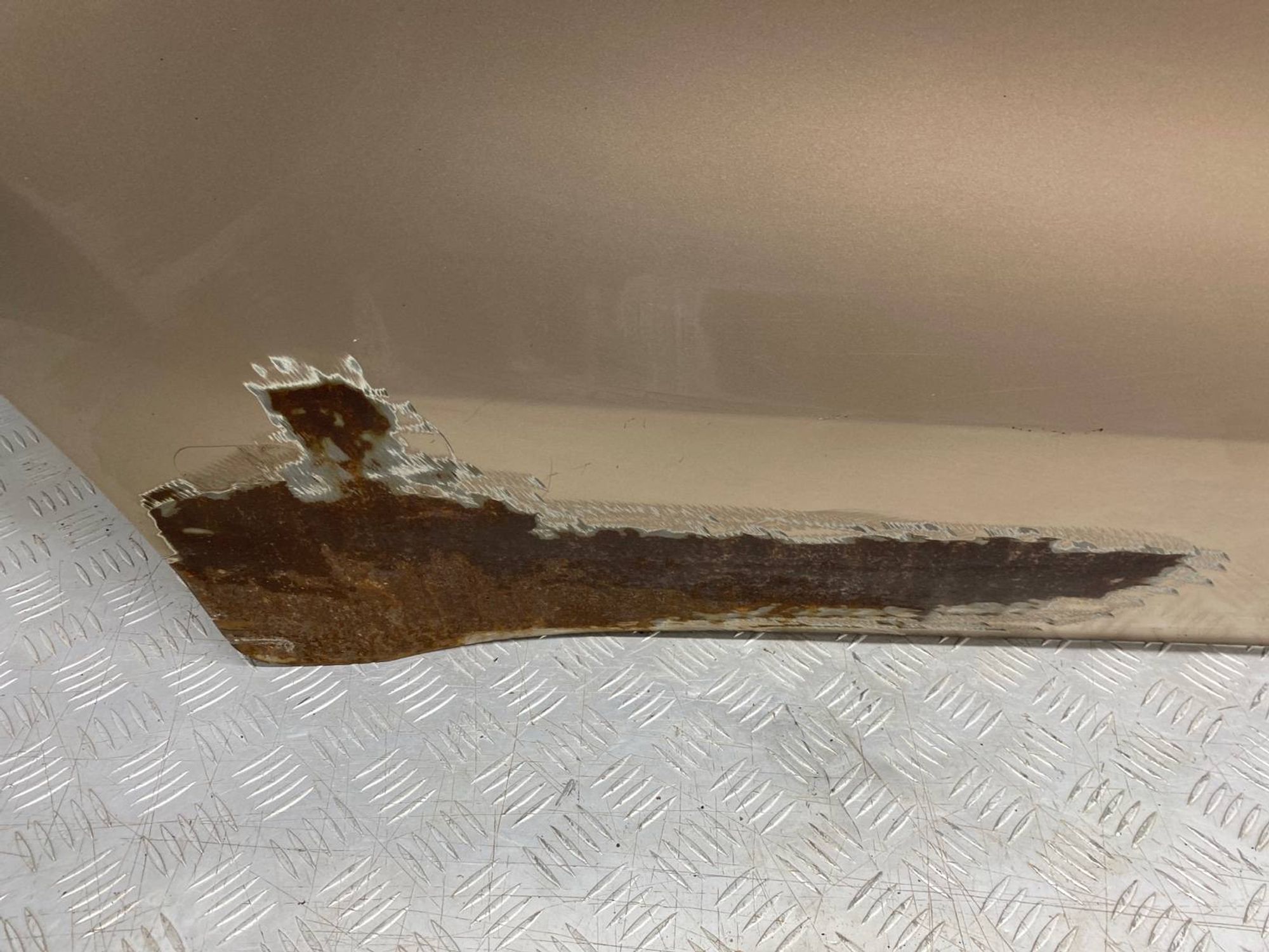 Б/У ДЕФЕКТ Дверь задняя правая Kia Sportage QL 2015, 5990 рублей, Краснодар