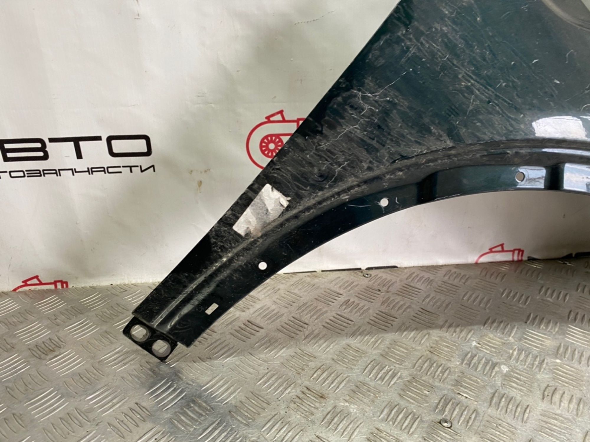 Б/У крыло передний правый  Land Rover Discovery Sport L550 2014, 9990 рублей, Краснодар