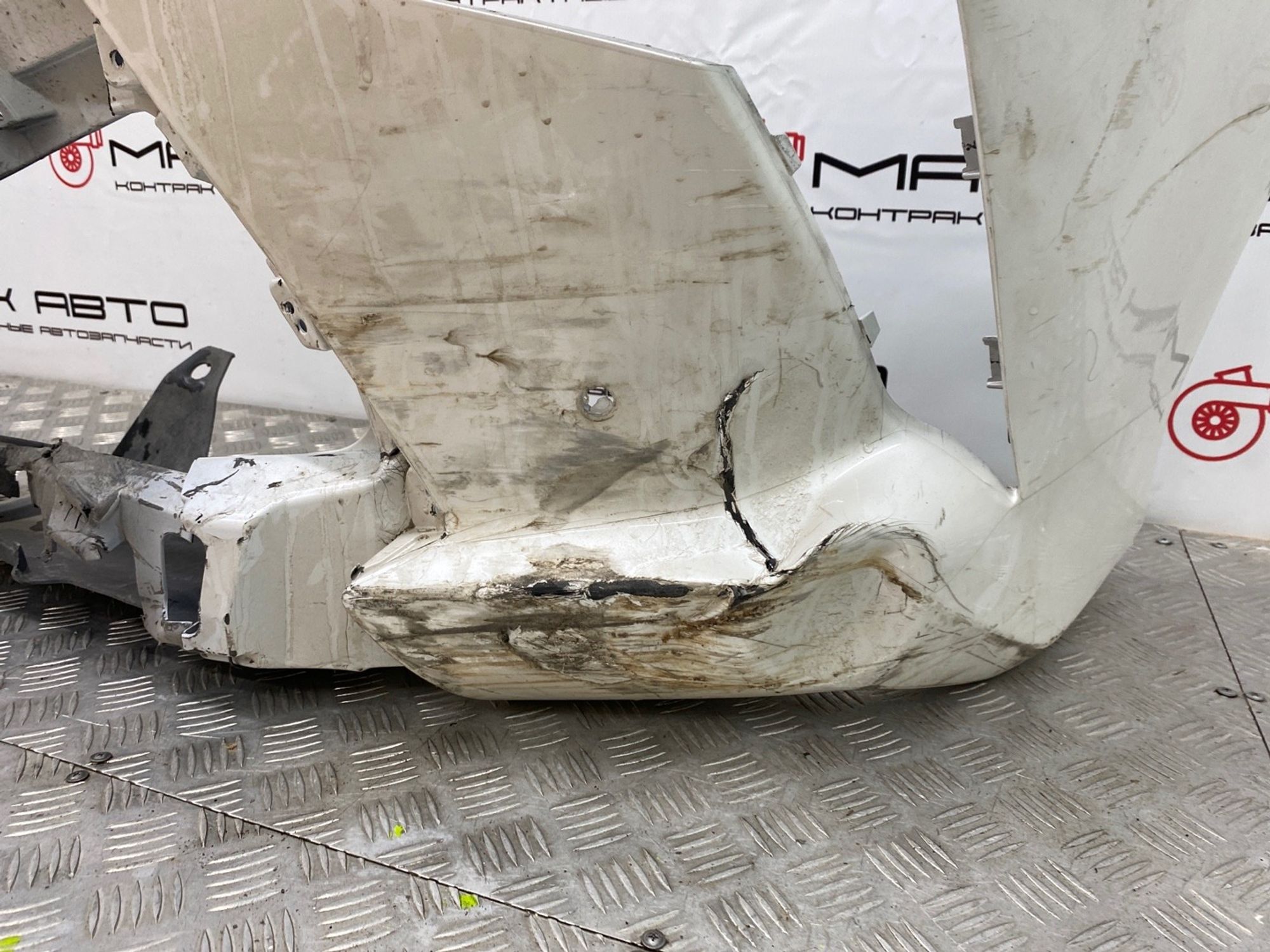 Б/У Бампер передний Lexus Lx570 URJ201 2015, 990 рублей, Краснодар