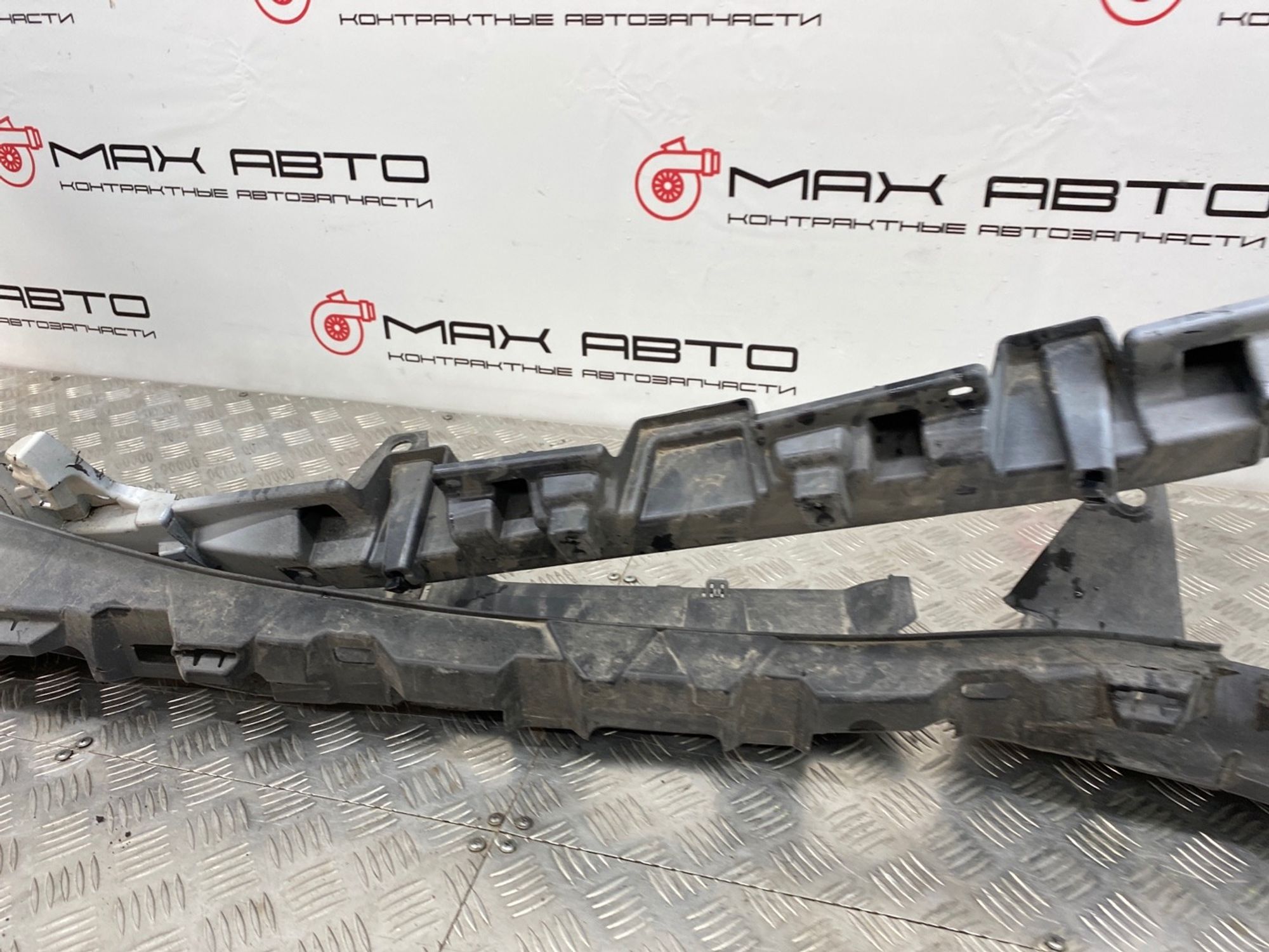 Б/У Бампер передний Lexus Lx570 URJ201 2015, 990 рублей, Краснодар