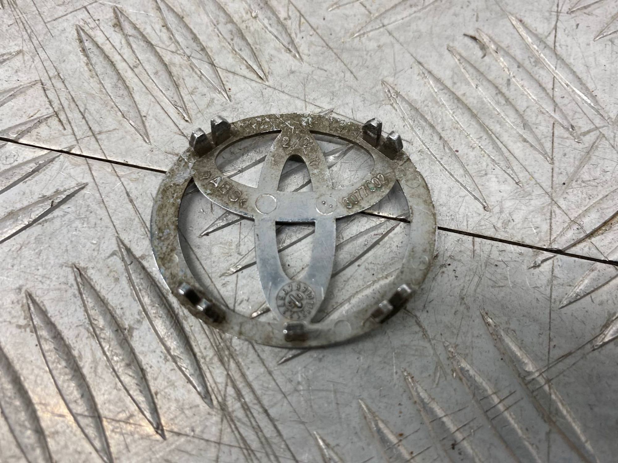 Б/У эмблема ( шильдик, значок ), 400 рублей, Краснодар