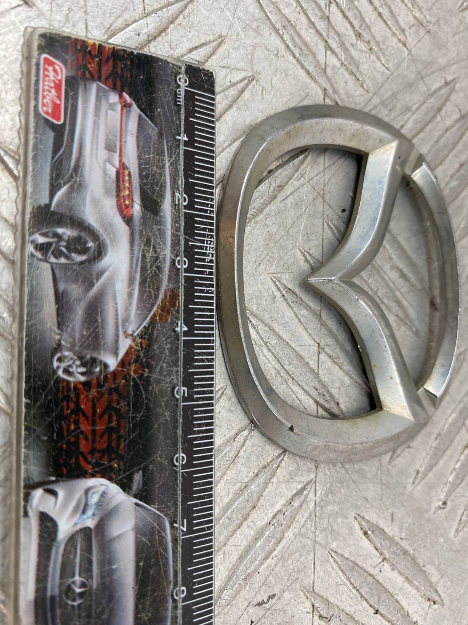 Б/У эмблема ( шильдик, значок ) Mazda, 400 рублей, Краснодар