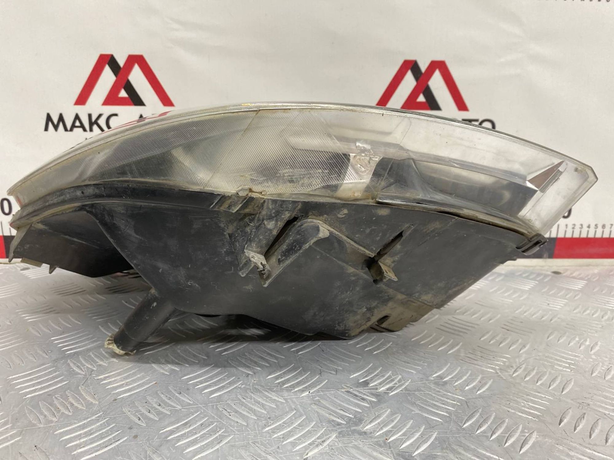 Фара правая ДЕФЕКТ Citroen Picasso N68 DV6ATED4 2005, 1490 рублей, Краснодар