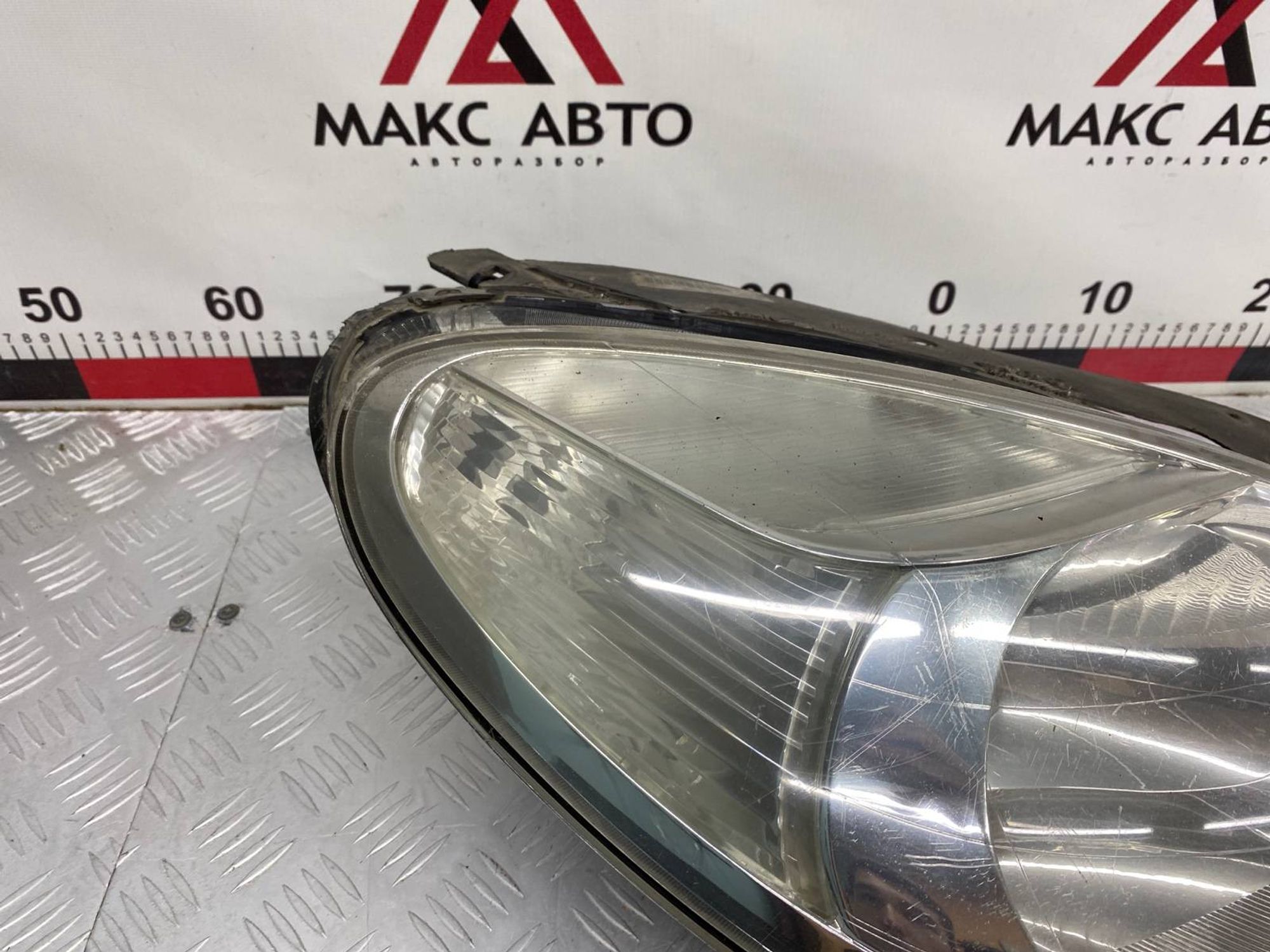 Фара правая ДЕФЕКТ Citroen Picasso N68 DV6ATED4 2005, 1490 рублей, Краснодар