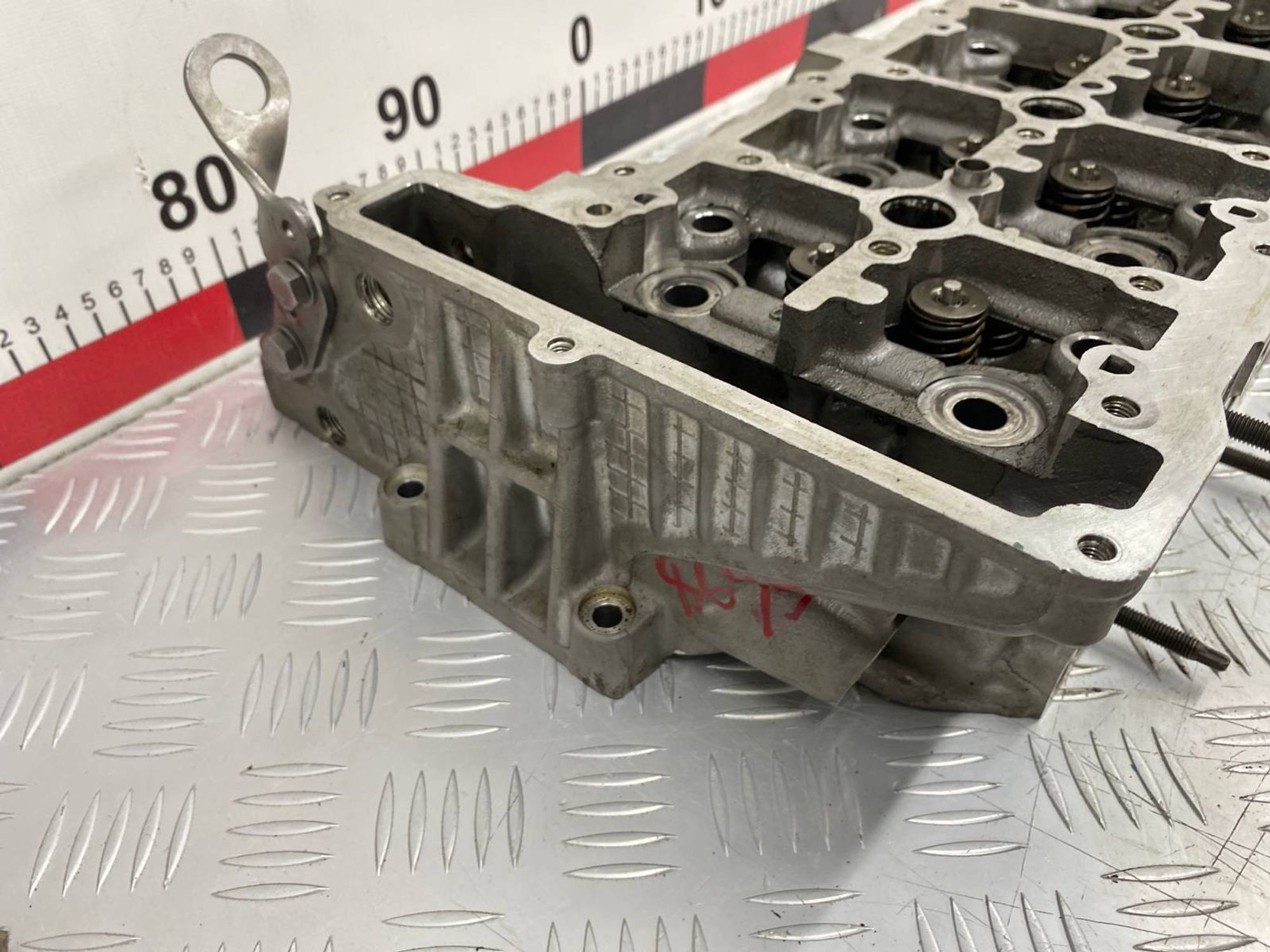 Б/У головка блока цилиндров (ГБЦ) Bmw X5 G05 B57D30A, 28990 рублей, Краснодар