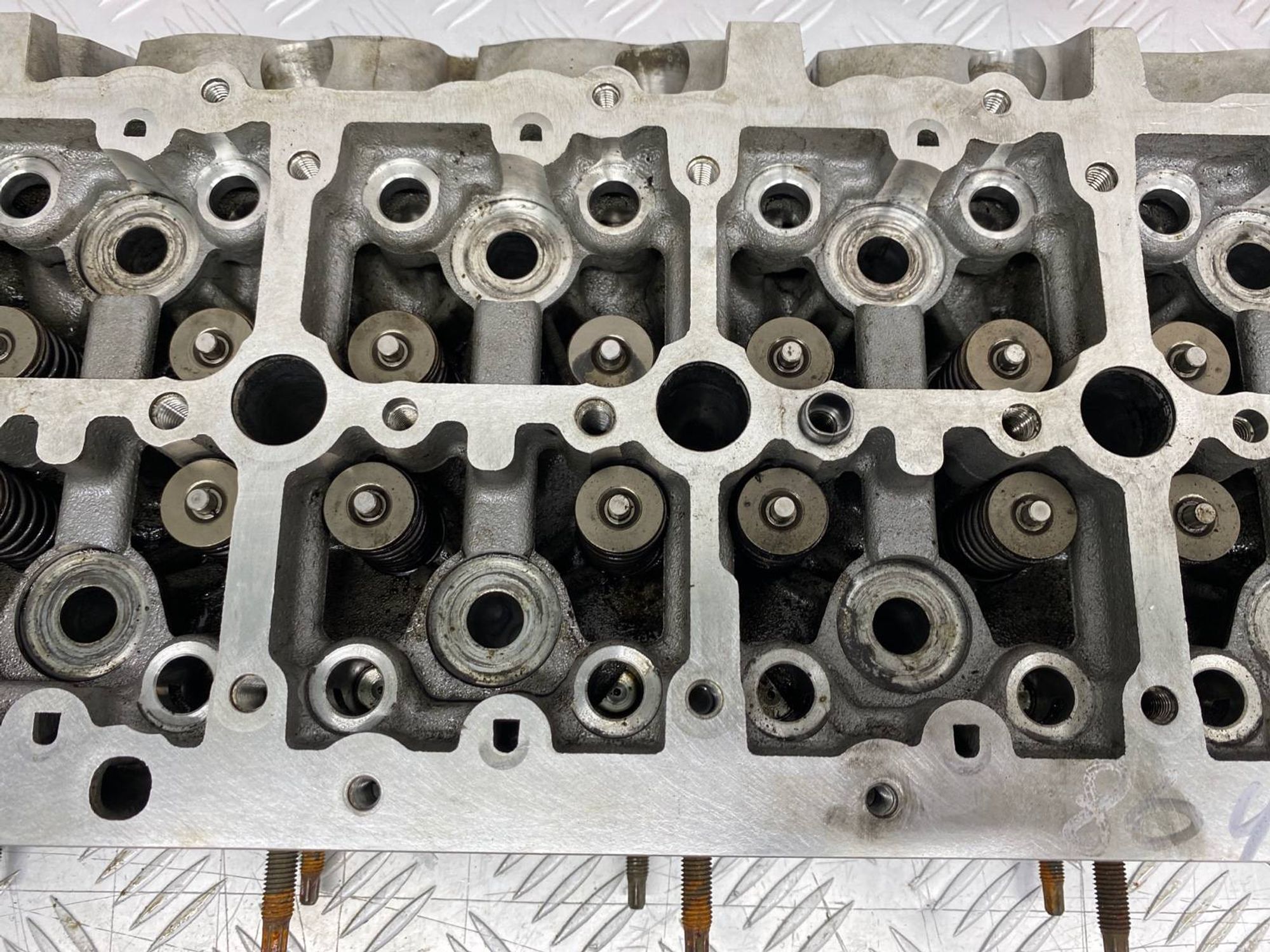 Б/У головка блока цилиндров (ГБЦ) Bmw X5 G05 B57D30A, 28990 рублей, Краснодар