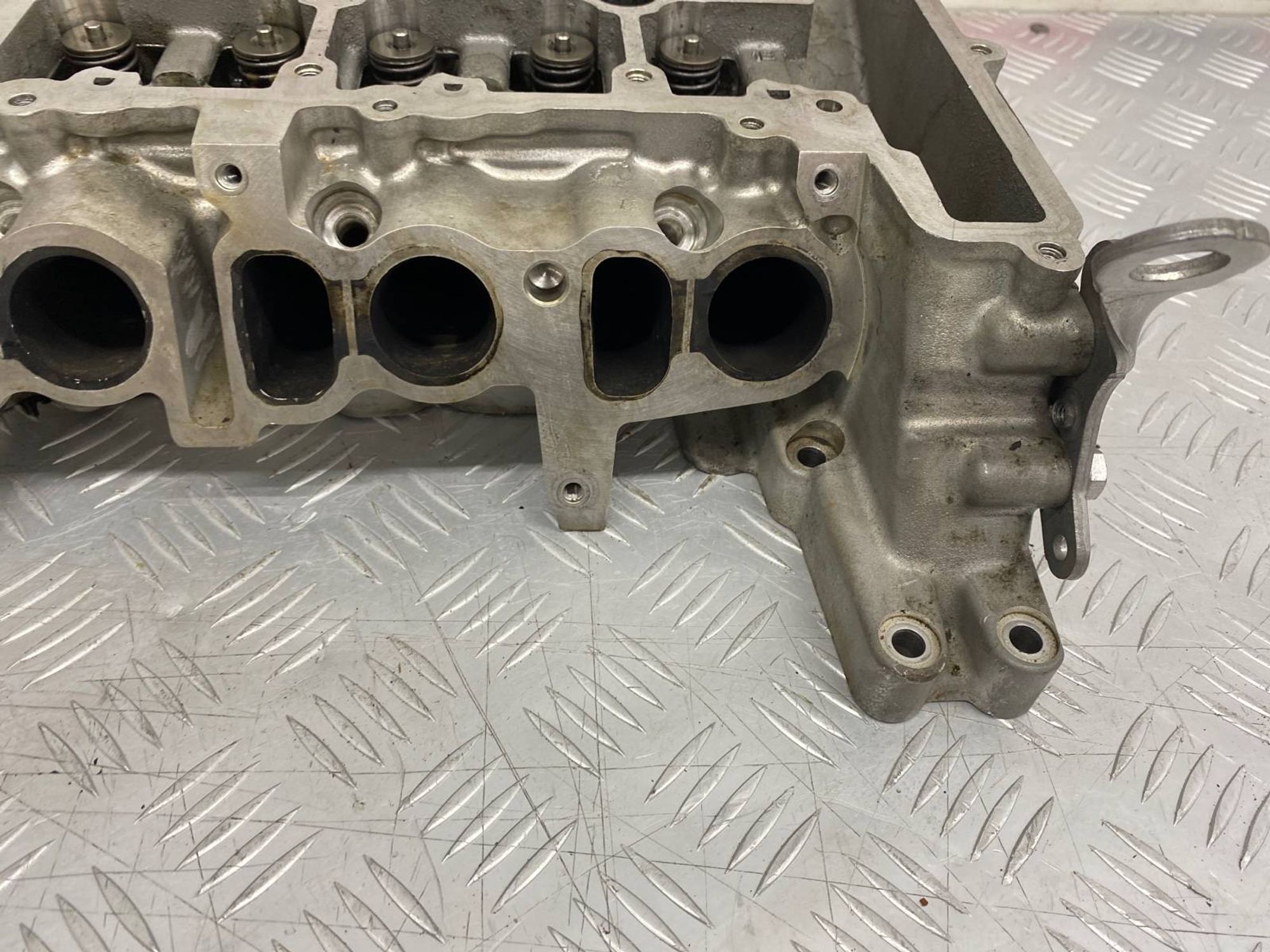 Б/У головка блока цилиндров (ГБЦ) Bmw X5 G05 B57D30A, 28990 рублей, Краснодар