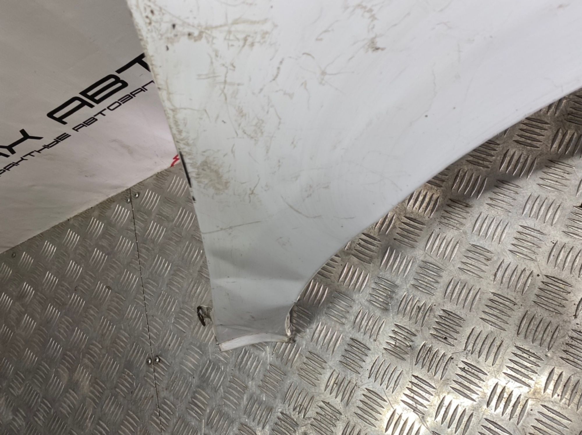 Б/У крыло переднее правое Renault Sandero 5S K4M697 2013, 2990 рублей, Краснодар