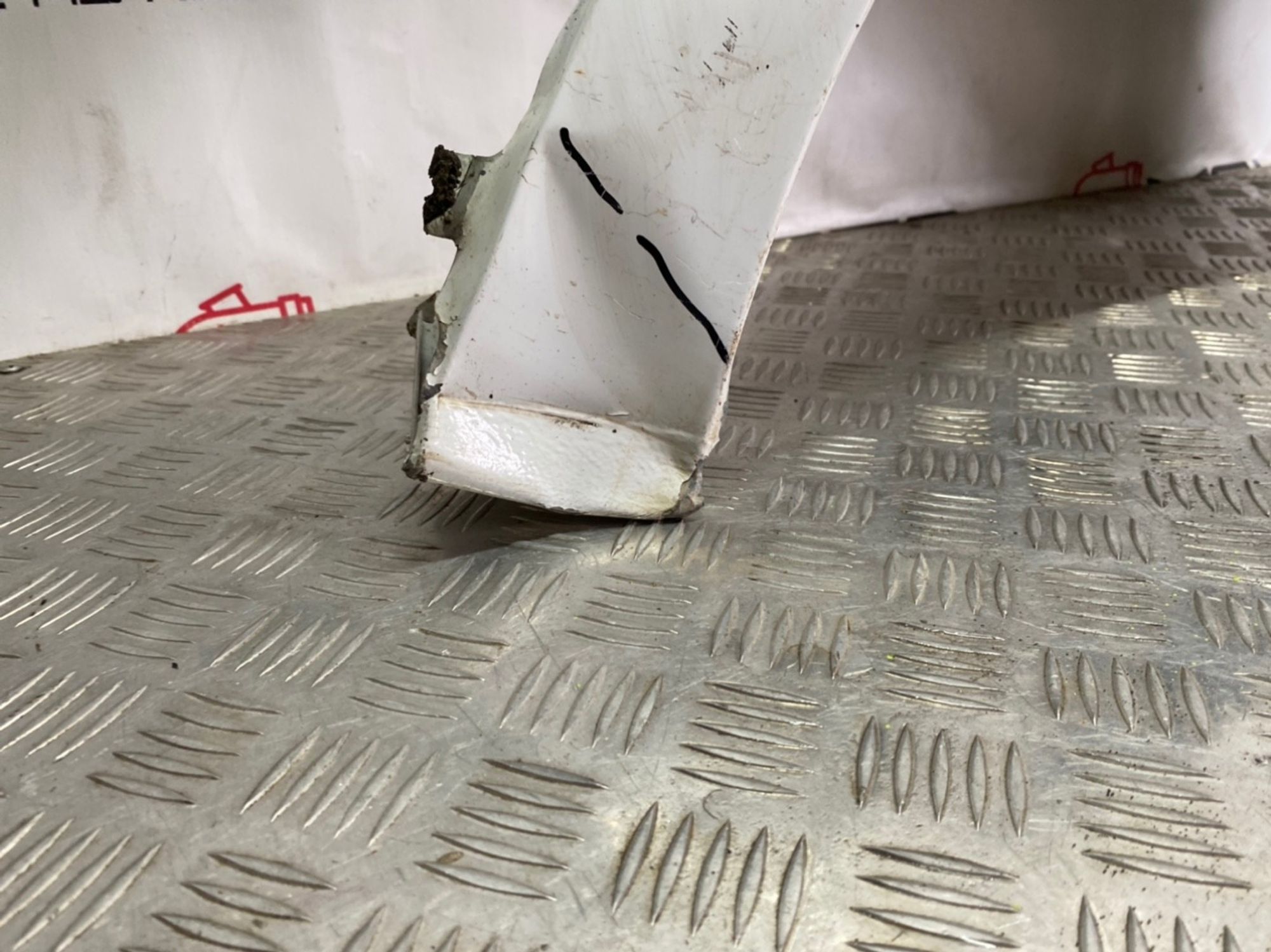 Б/У крыло переднее правое Renault Sandero 5S K4M697 2013, 2990 рублей, Краснодар