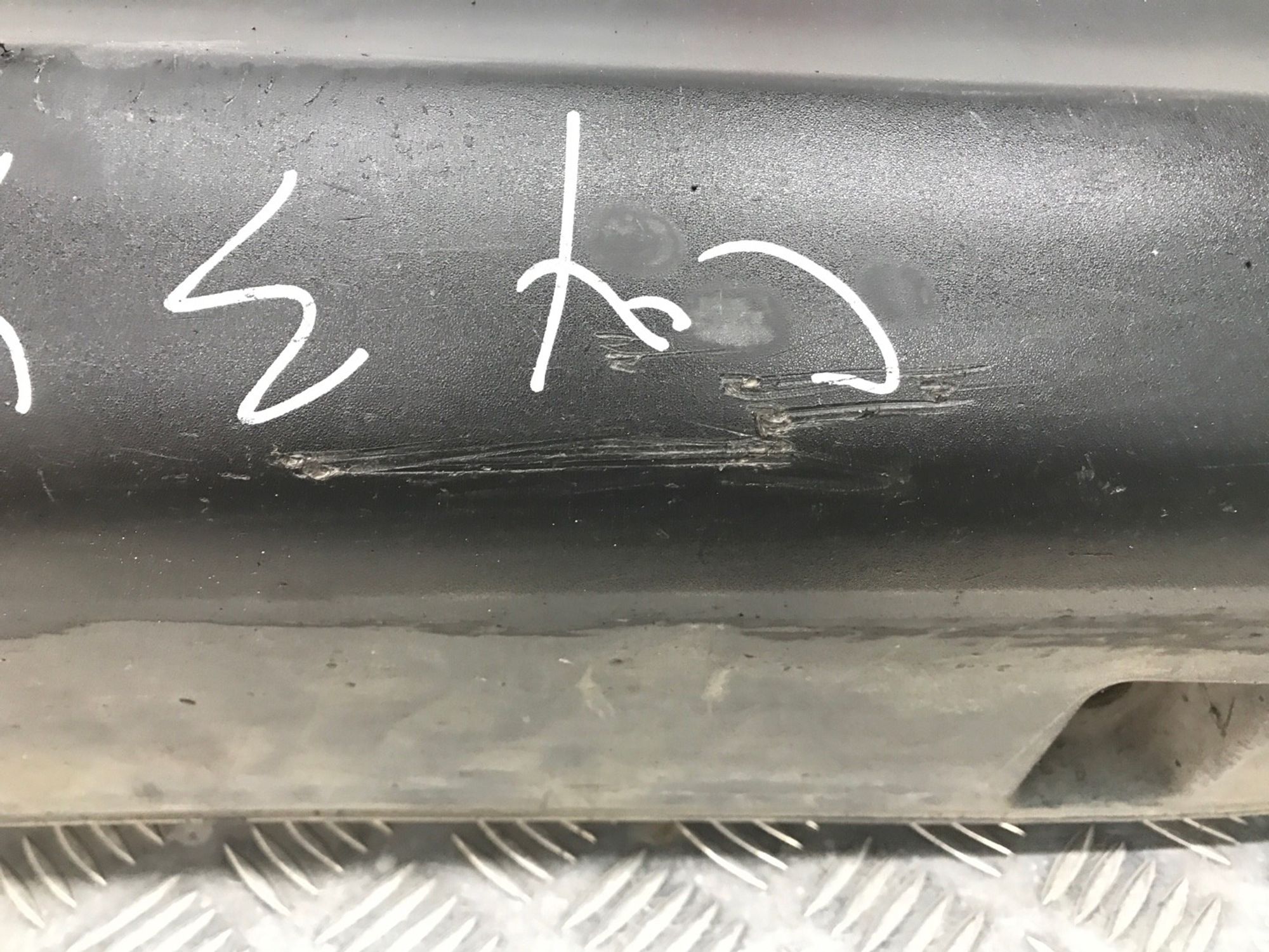 Б/У Накладка порога наружная правая Suzuki Vitara LY 2014, 1990 рублей, Краснодар