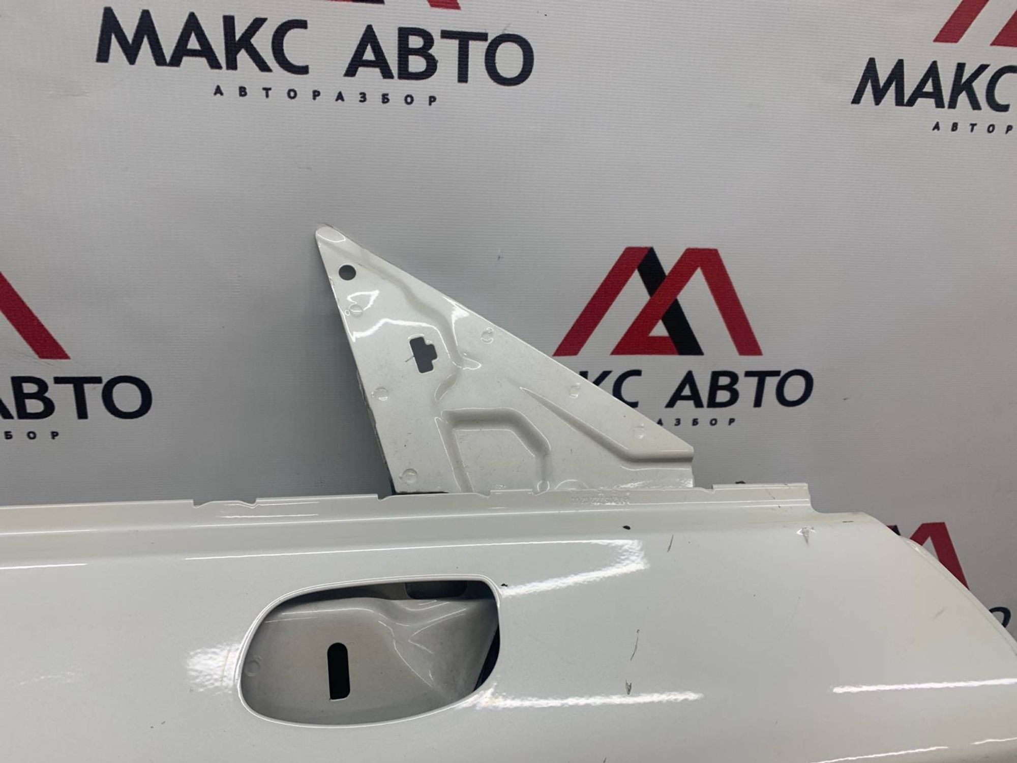Дверь передняя правая Mercedes Benz C-Class W205 2014, 9990 рублей, Краснодар