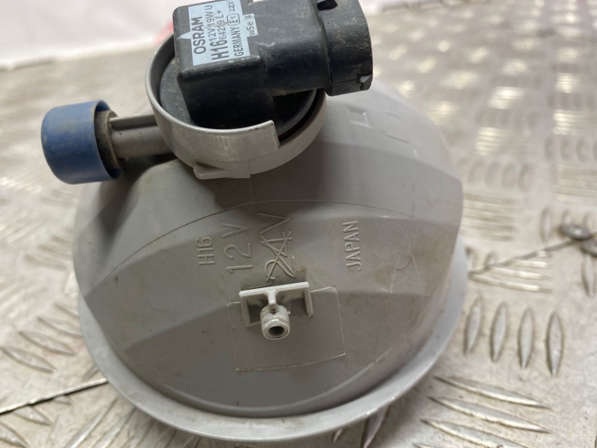 Б/У фара противотуманная передний левый  Toyota Land Cruiser GRJ200 2015, 1490 рублей, Краснодар