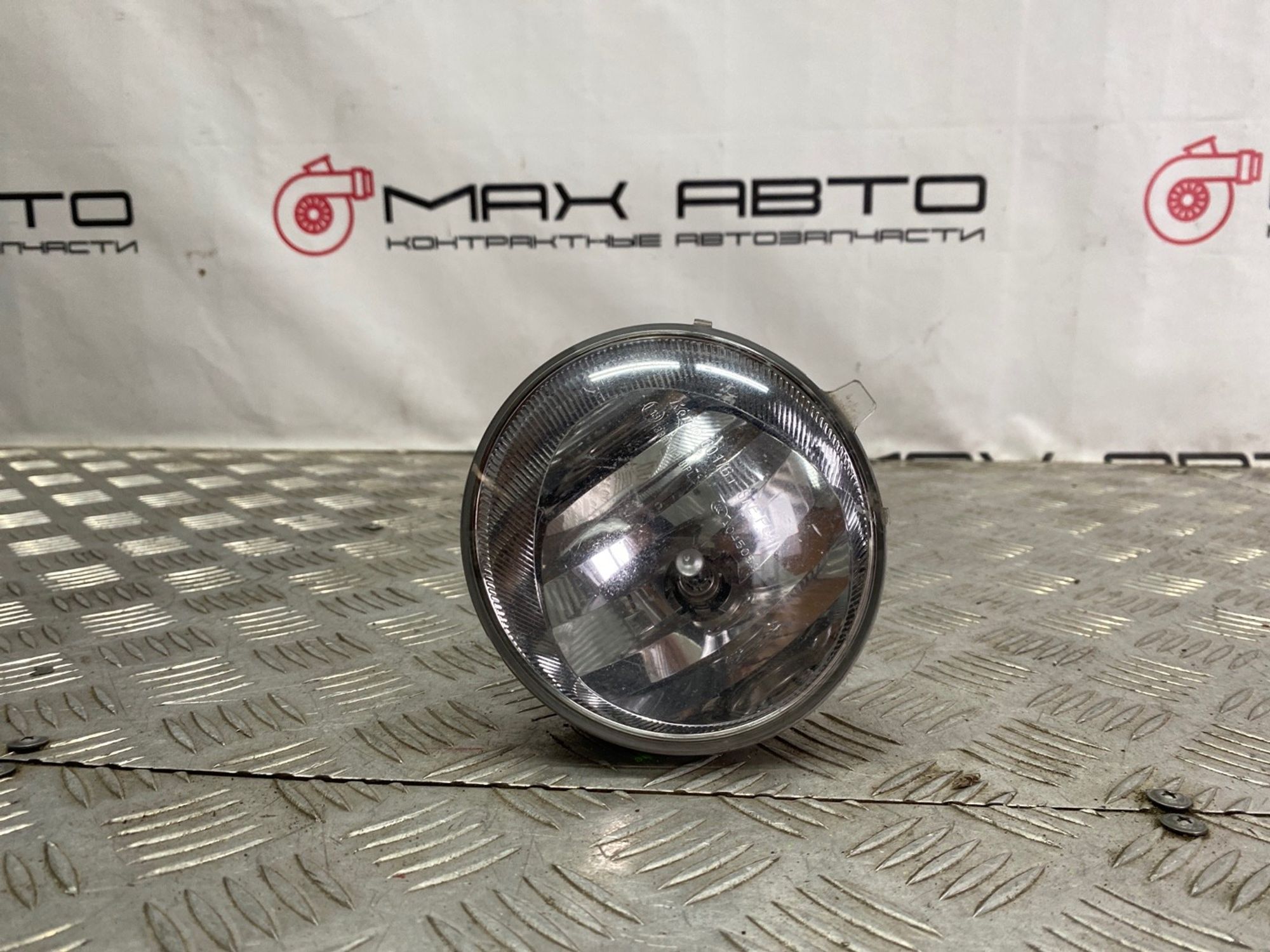 Б/У фара противотуманная передний левый  Toyota Land Cruiser GRJ200 2015, 1490 рублей, Краснодар