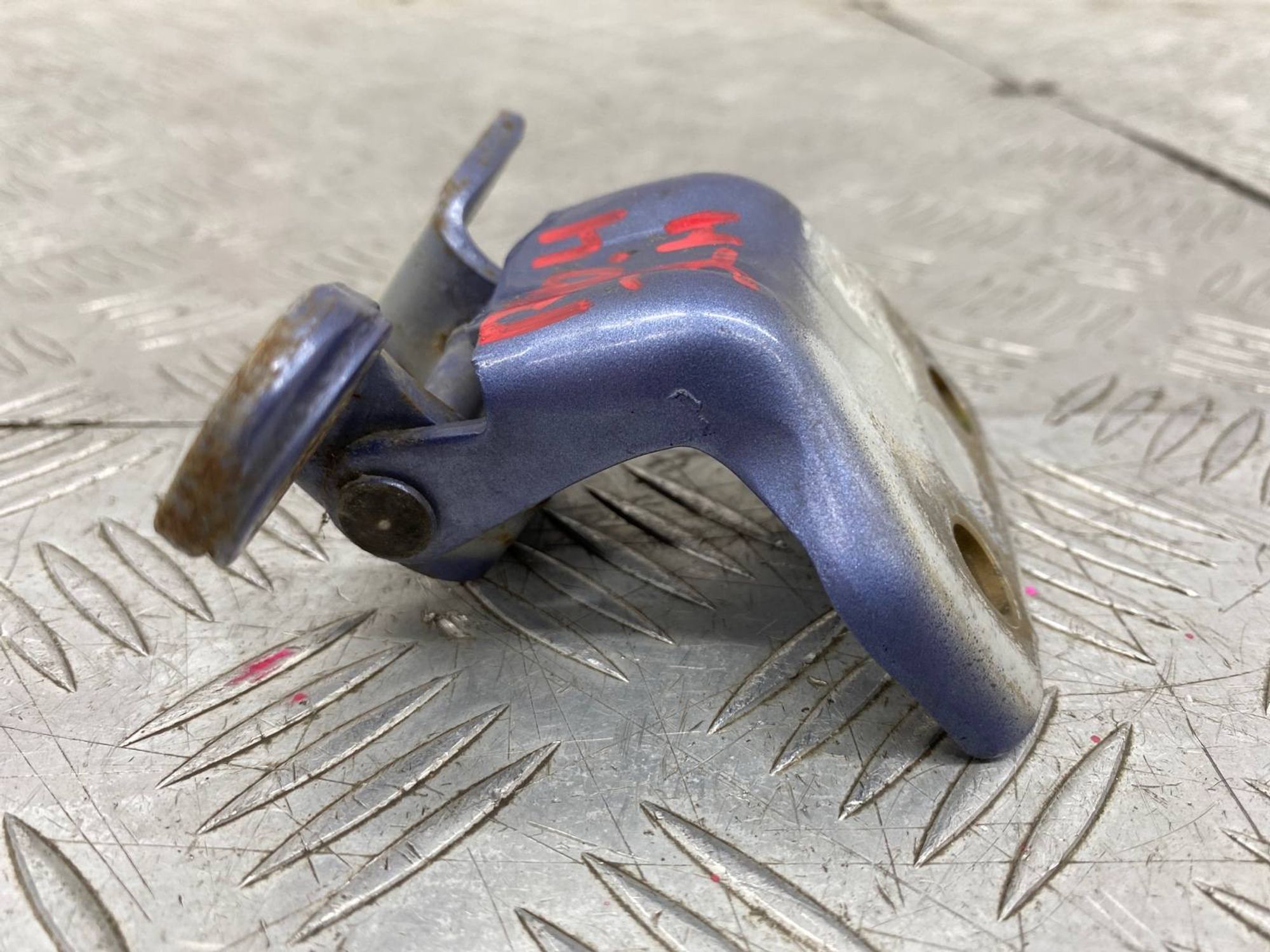 Б/У петля двери задний левый Kia Rio 1 DC 2004, 320 рублей, Краснодар