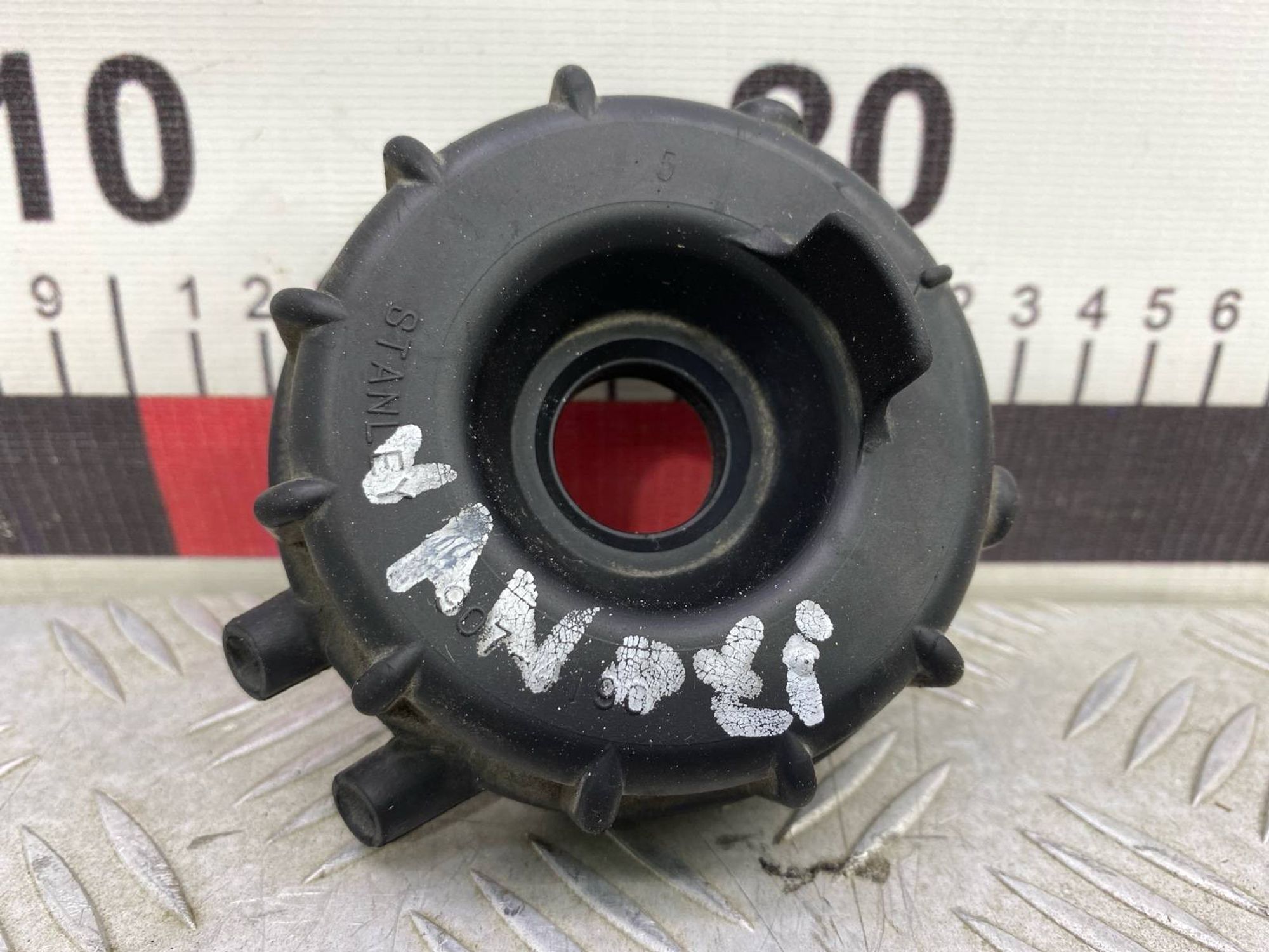 Б/У пыльник фары передний Nissan Vaneti VAN GAS18, 499 рублей, Краснодар