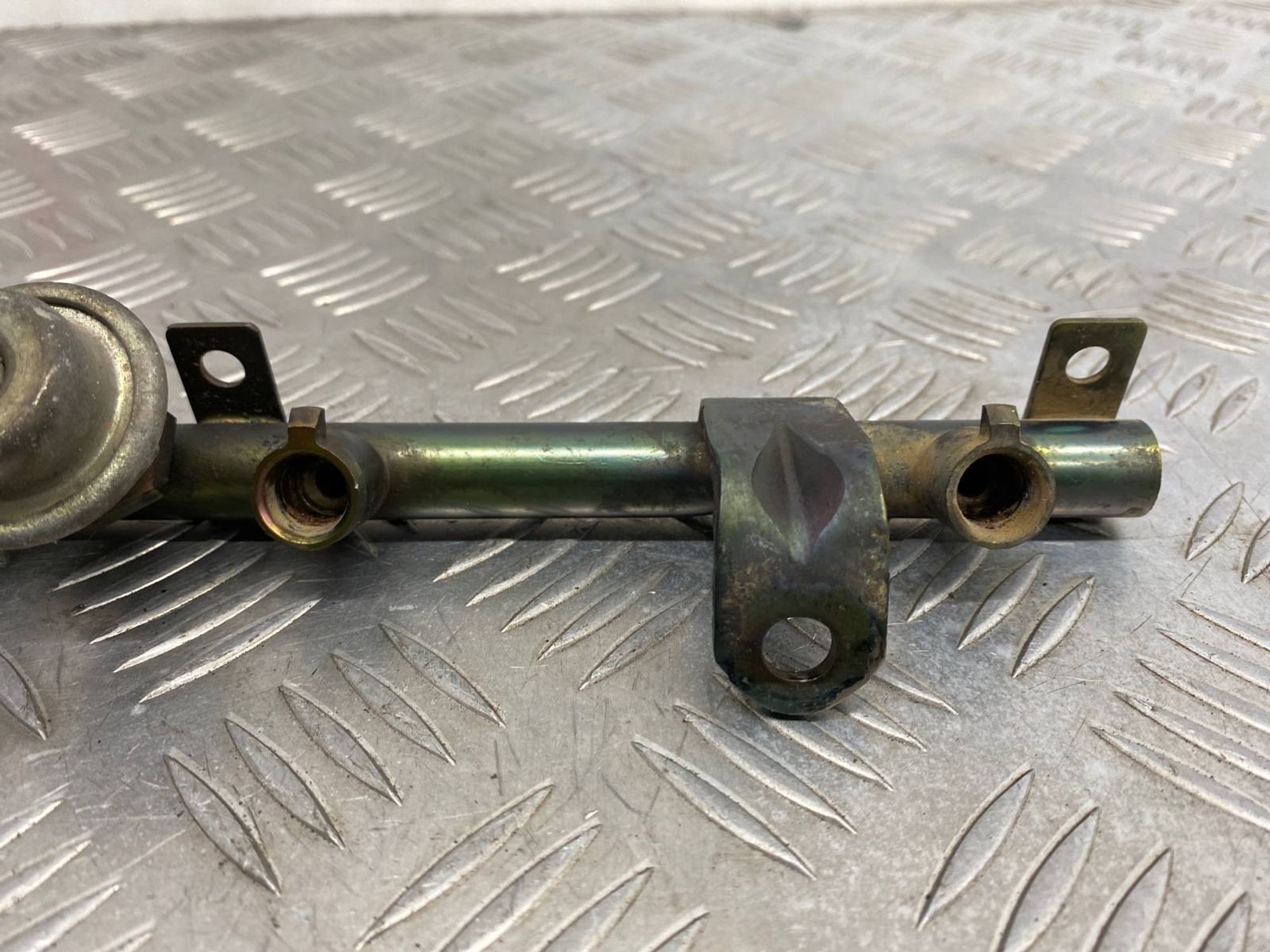 Б/У топливная рейка (рампа) левый Subaru Outback, 720 рублей, Краснодар