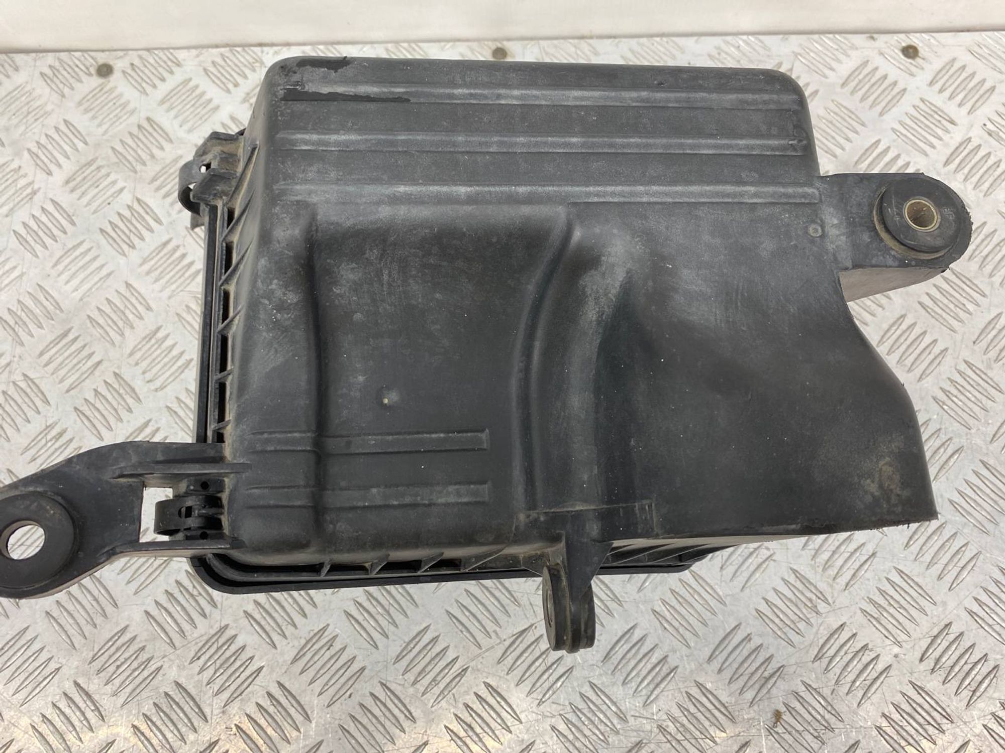 Б/У корпус воздушного фильтра Hyundai Sonata EF, 1440 рублей, Краснодар