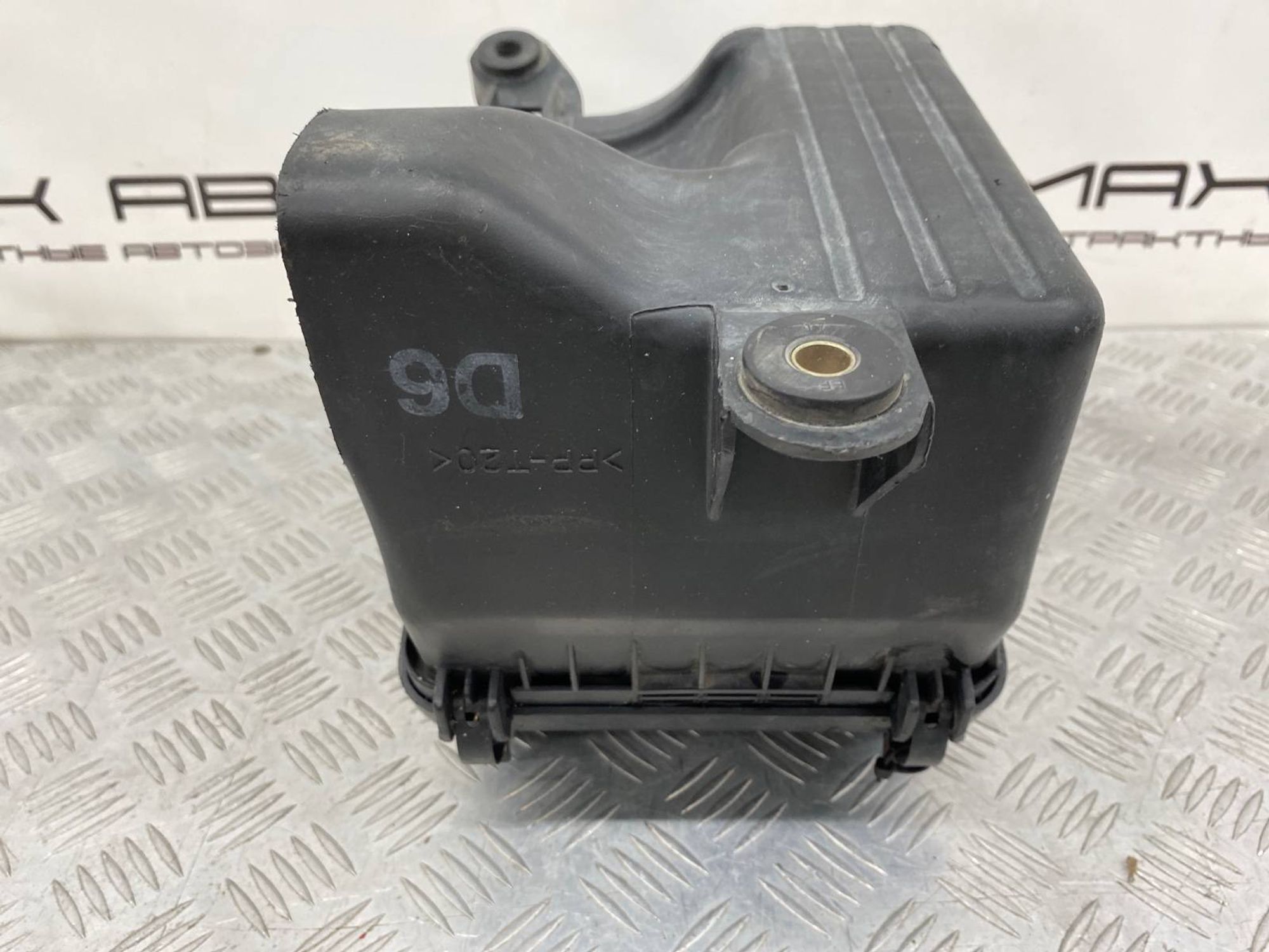 Б/У корпус воздушного фильтра Hyundai Sonata EF, 1440 рублей, Краснодар