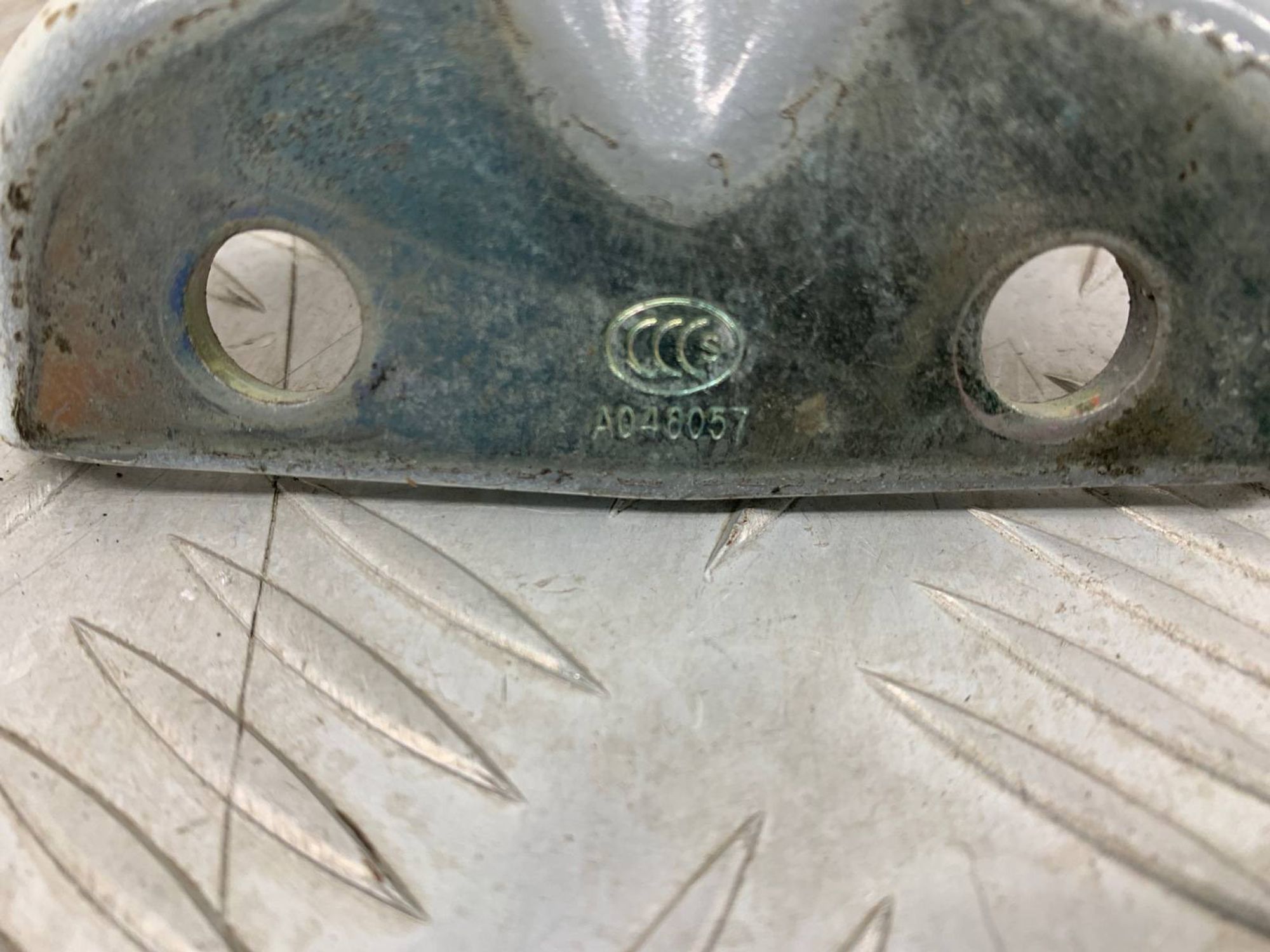 Б/У петля двери передний правый Kia Ceed JD 2014, 720 рублей, Краснодар