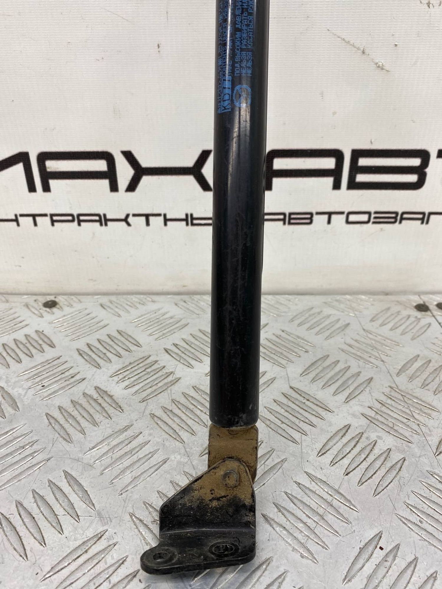 Б/У амортизатор багажника (газлифт, опора) задний, 800 рублей, Краснодар