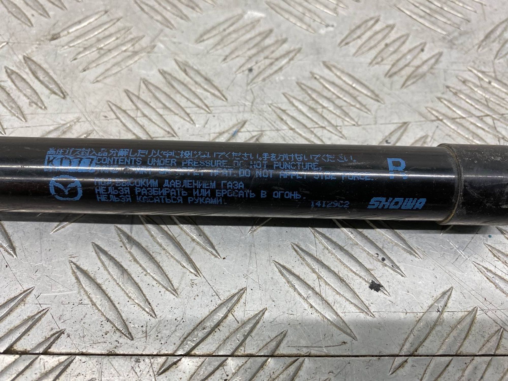 Б/У амортизатор багажника (газлифт, опора) задний, 800 рублей, Краснодар