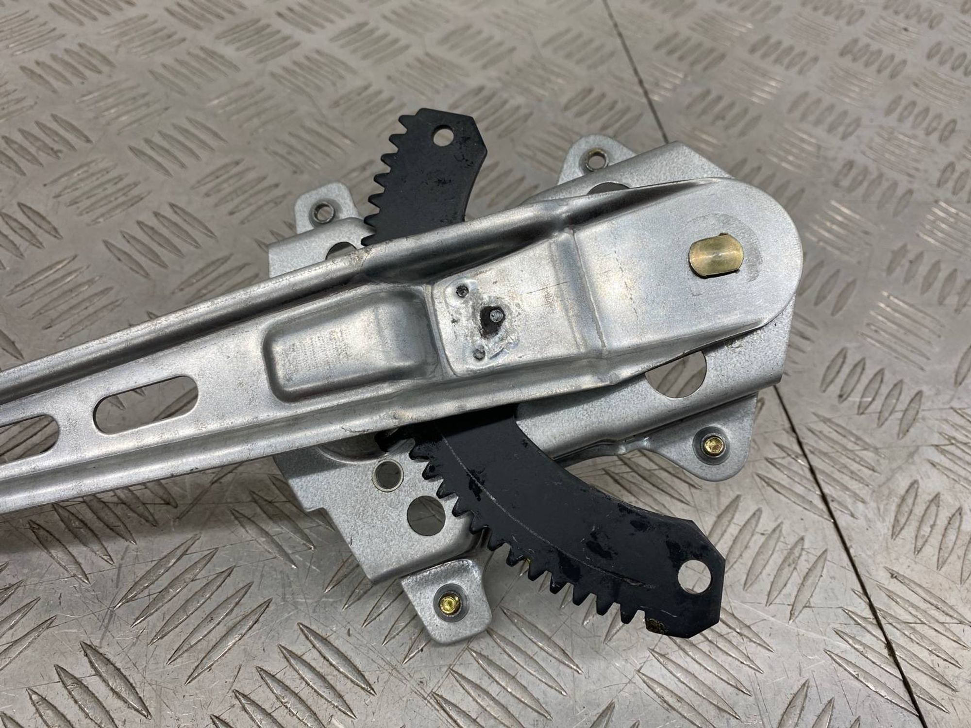 НОВАЯ(ЫЙ) стеклоподъемник (механизм, привод, 1200 рублей, Краснодар