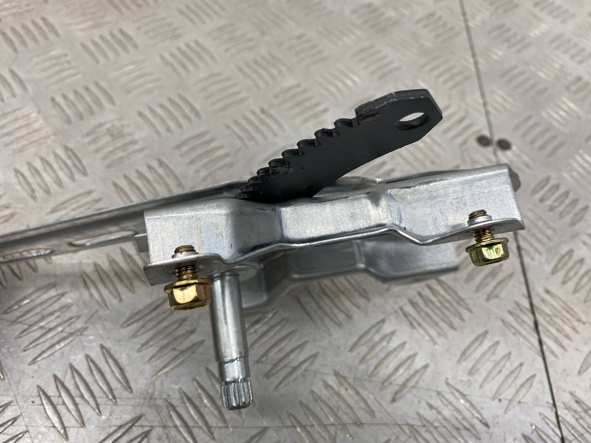 НОВАЯ(ЫЙ) стеклоподъемник (механизм, привод, 1200 рублей, Краснодар