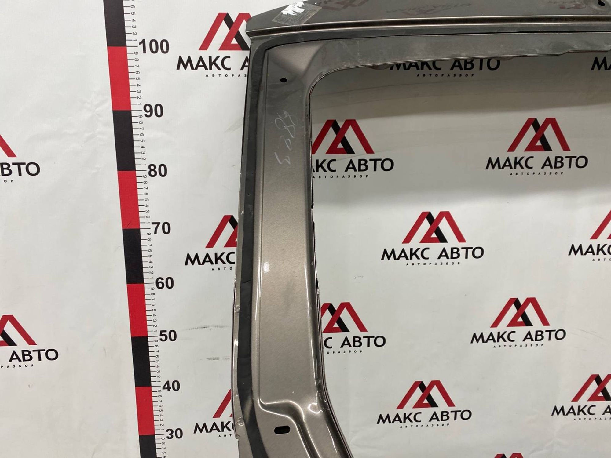 Б/У Крышка багажника Lada Granta 2190 2011, 2990 рублей, Краснодар